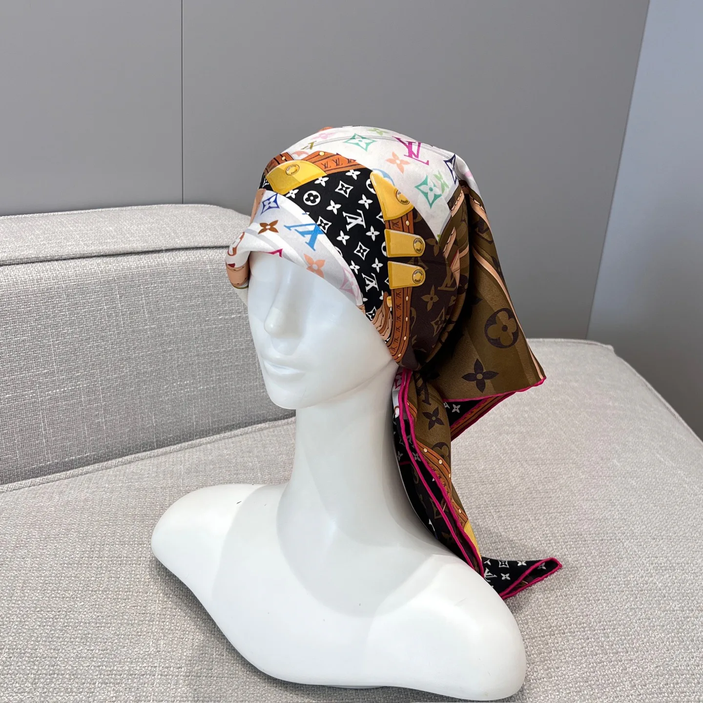 Платки Louis Vuitton 11613523
