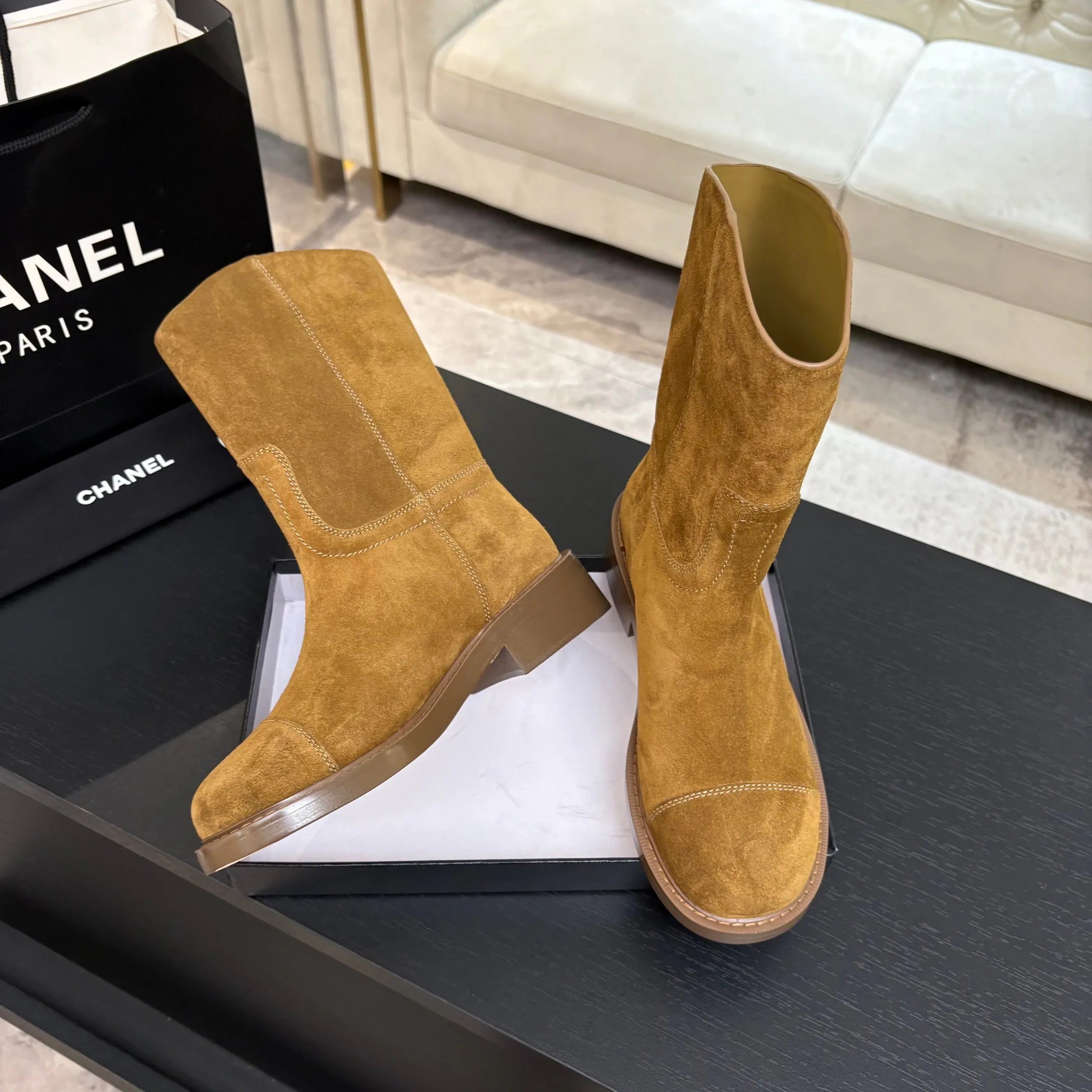 Сапоги Женские Chanel 18062790