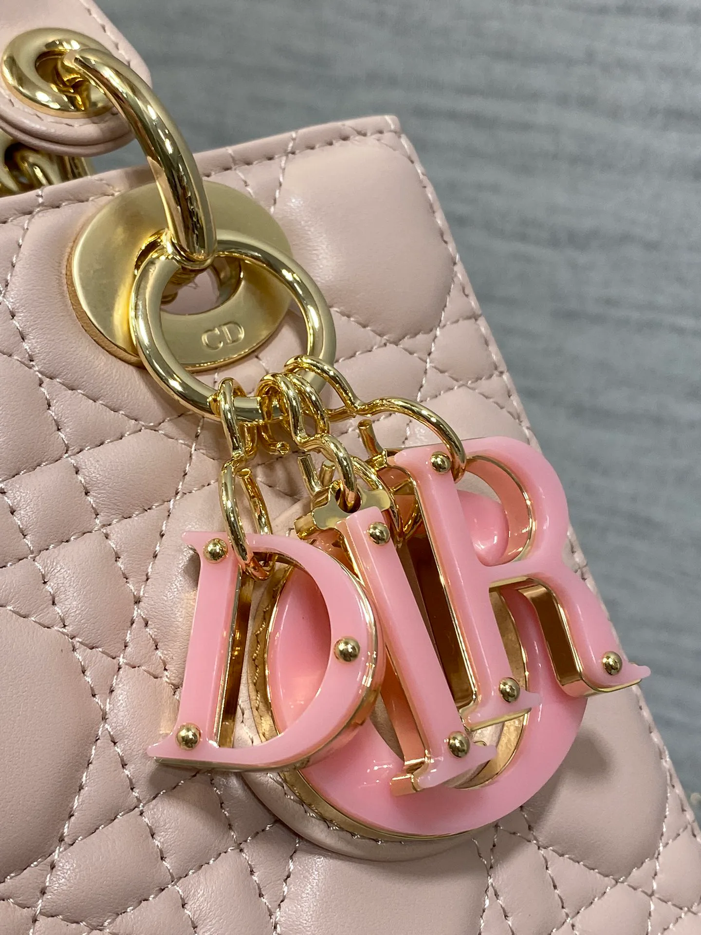 Классические Сумки Женские Christian Dior 13414277