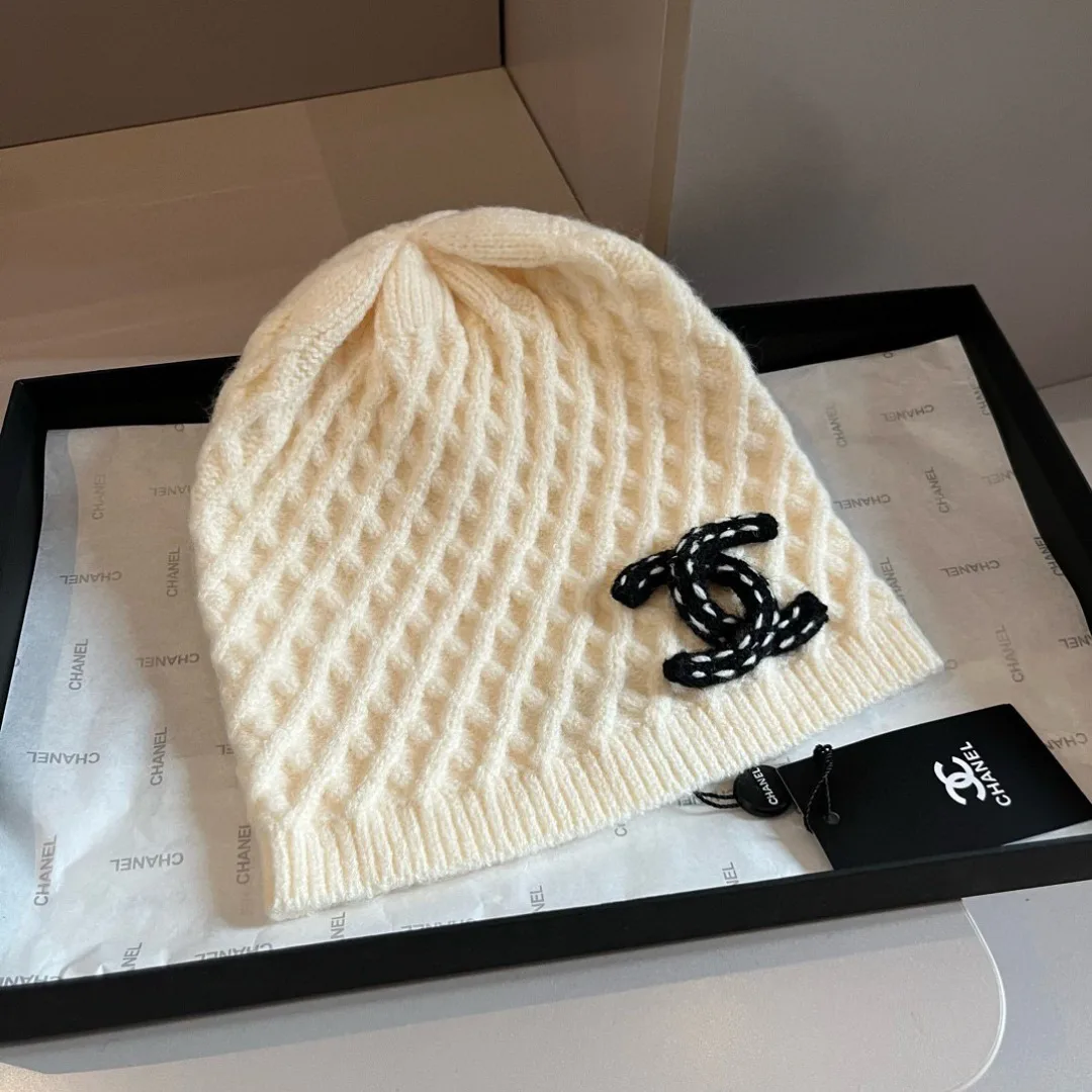 Головные Уборы Chanel 115080