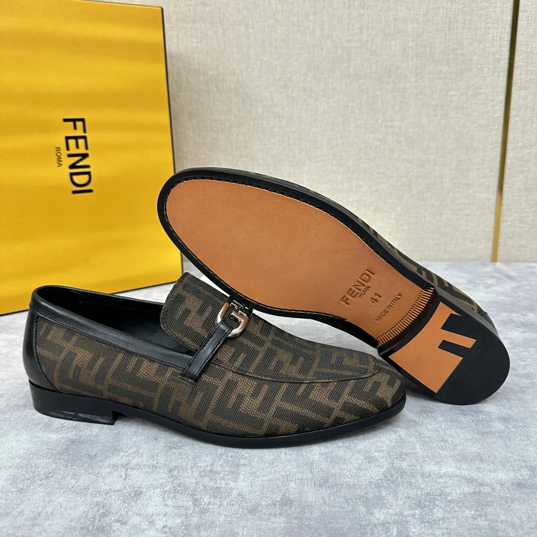 Лоферы И Туфли Мужские Fendi 23861