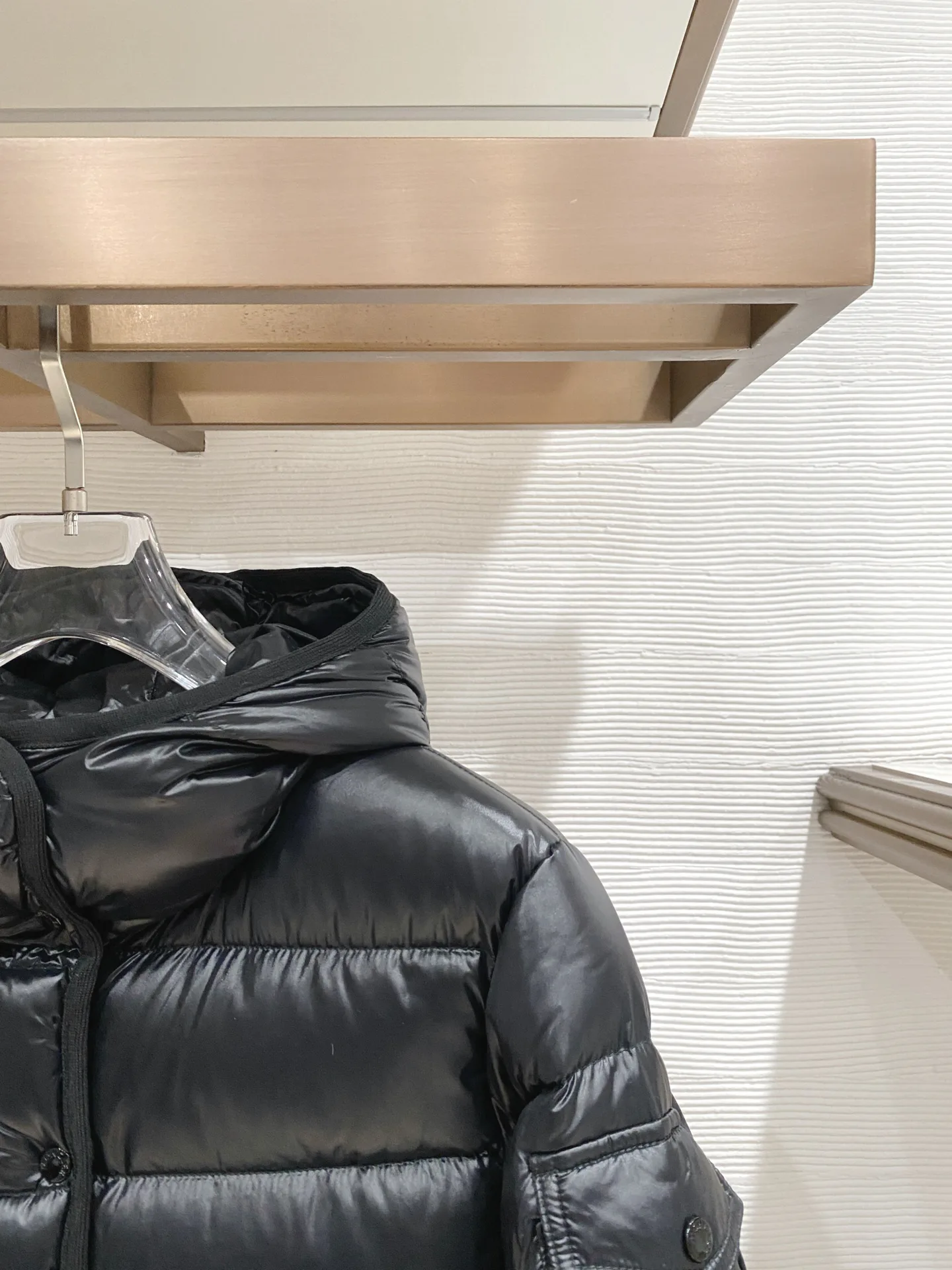 Куртки И Пуховики Женские Moncler 17896863