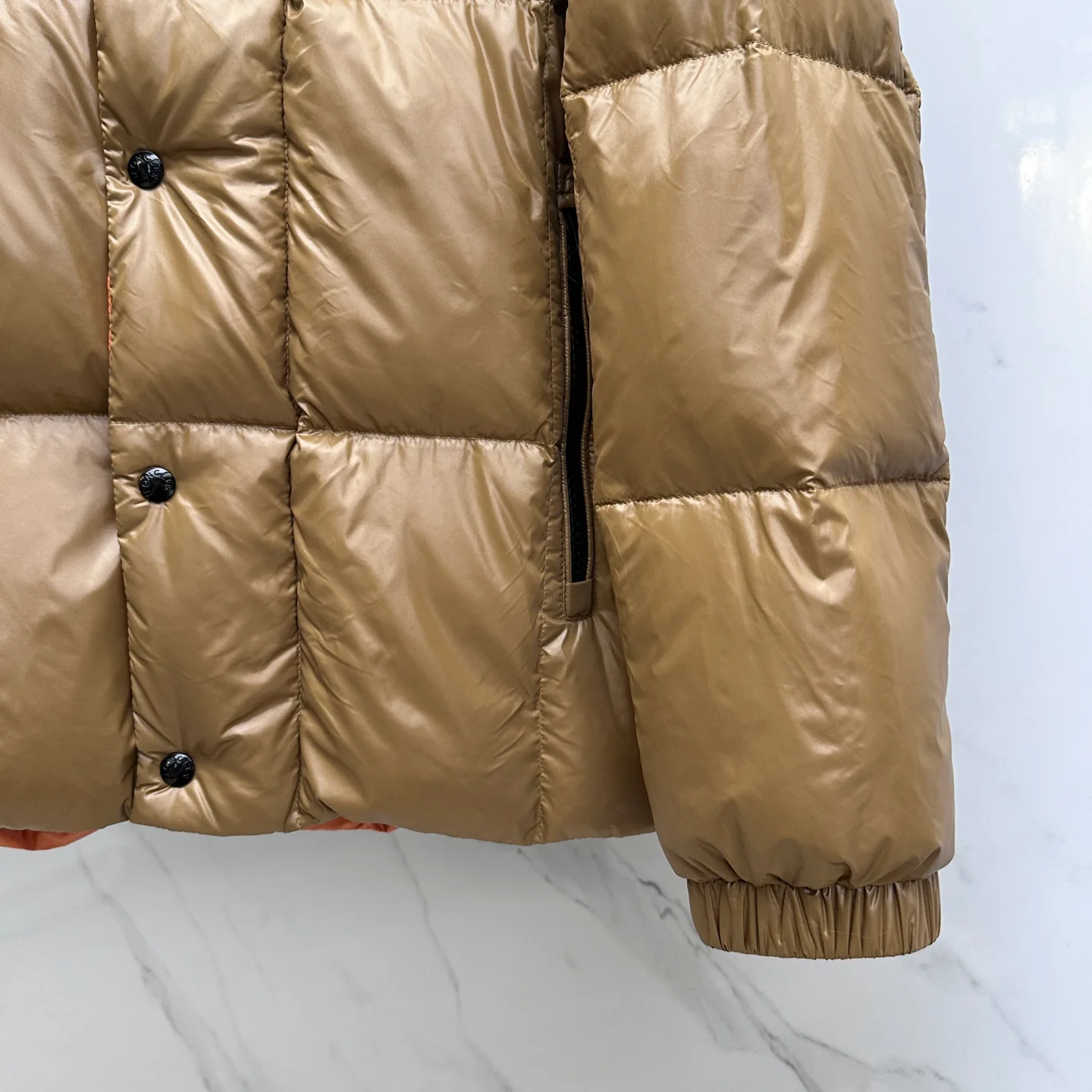 Куртки И Пуховики Мужские Moncler 2237474