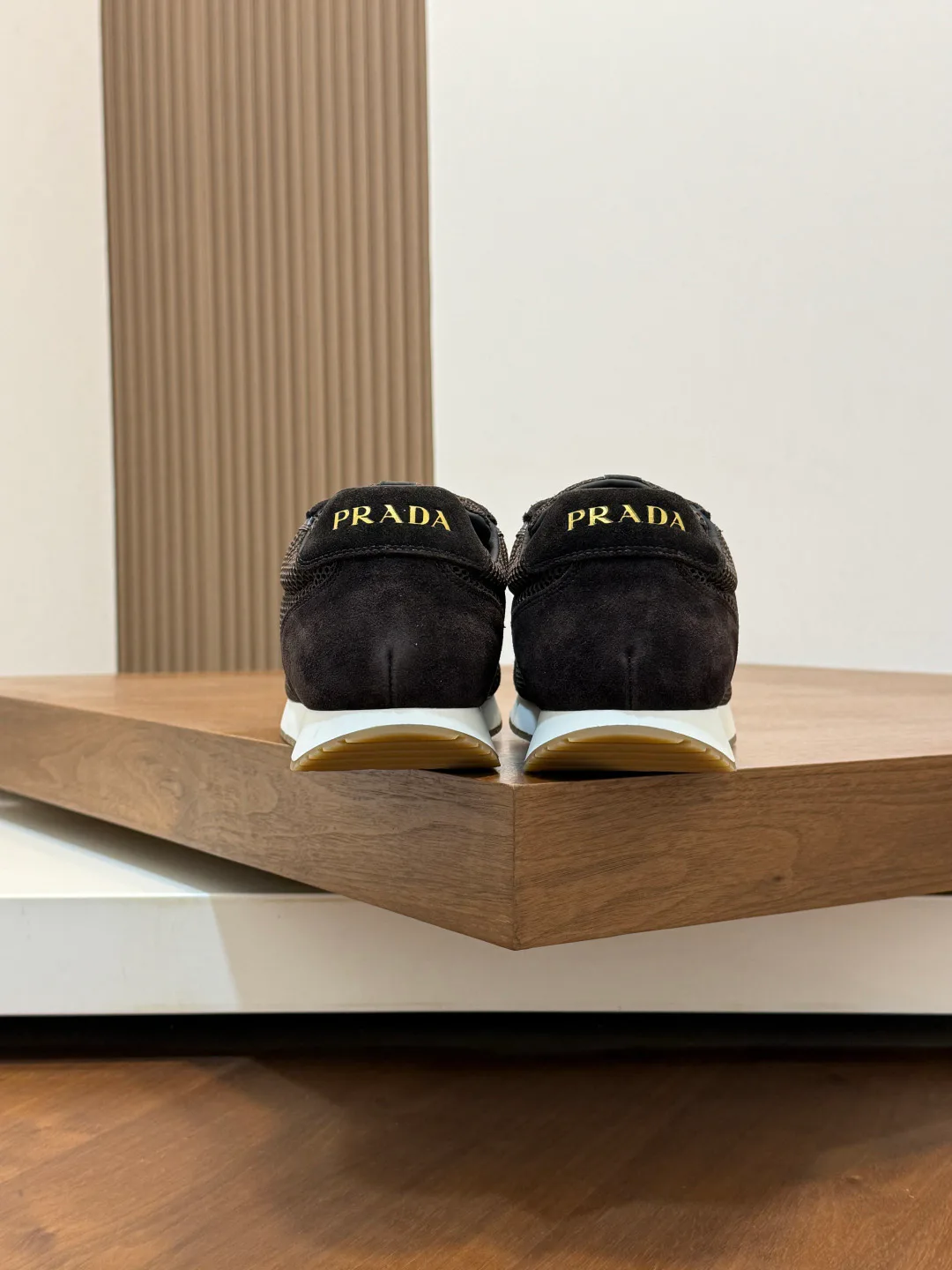 Кроссовки Мужские Prada 18078849