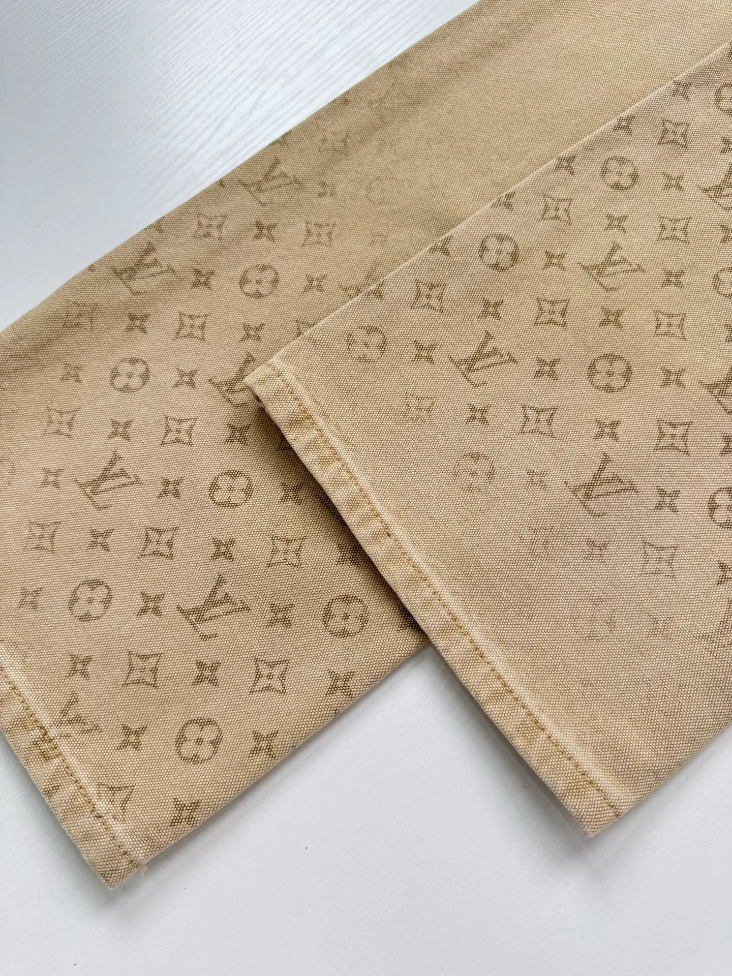 Джинсы Мужские Louis Vuitton 17585910