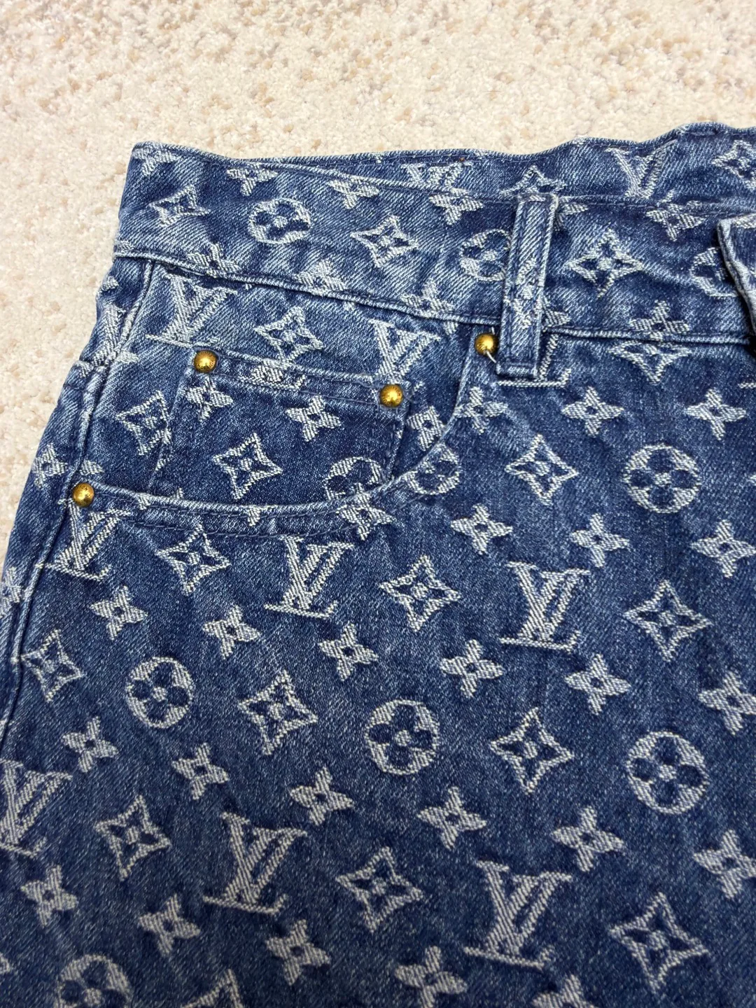 Шорты Мужские Louis Vuitton 13077110