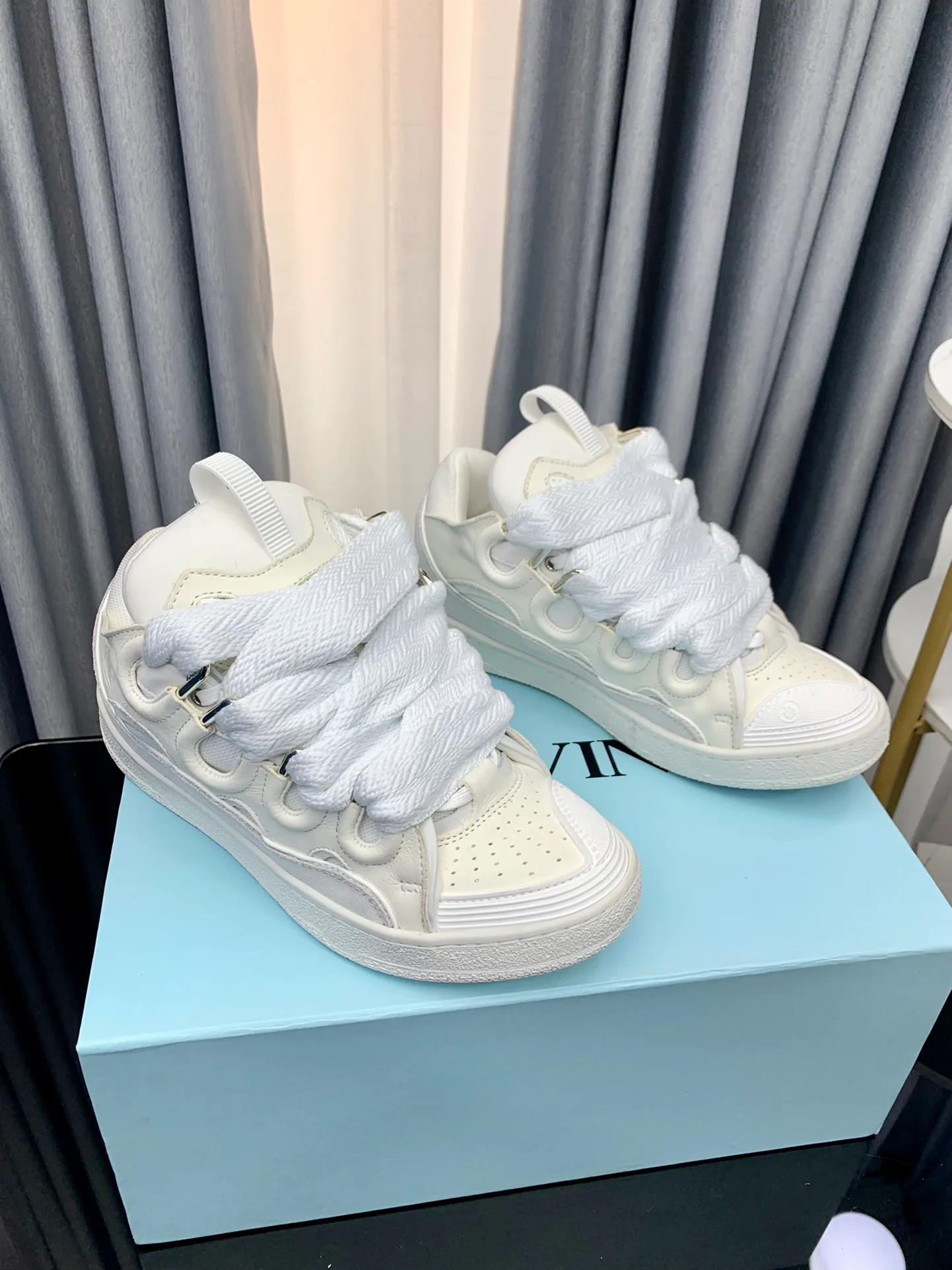 Кроссовки Женские Lanvin 11252381