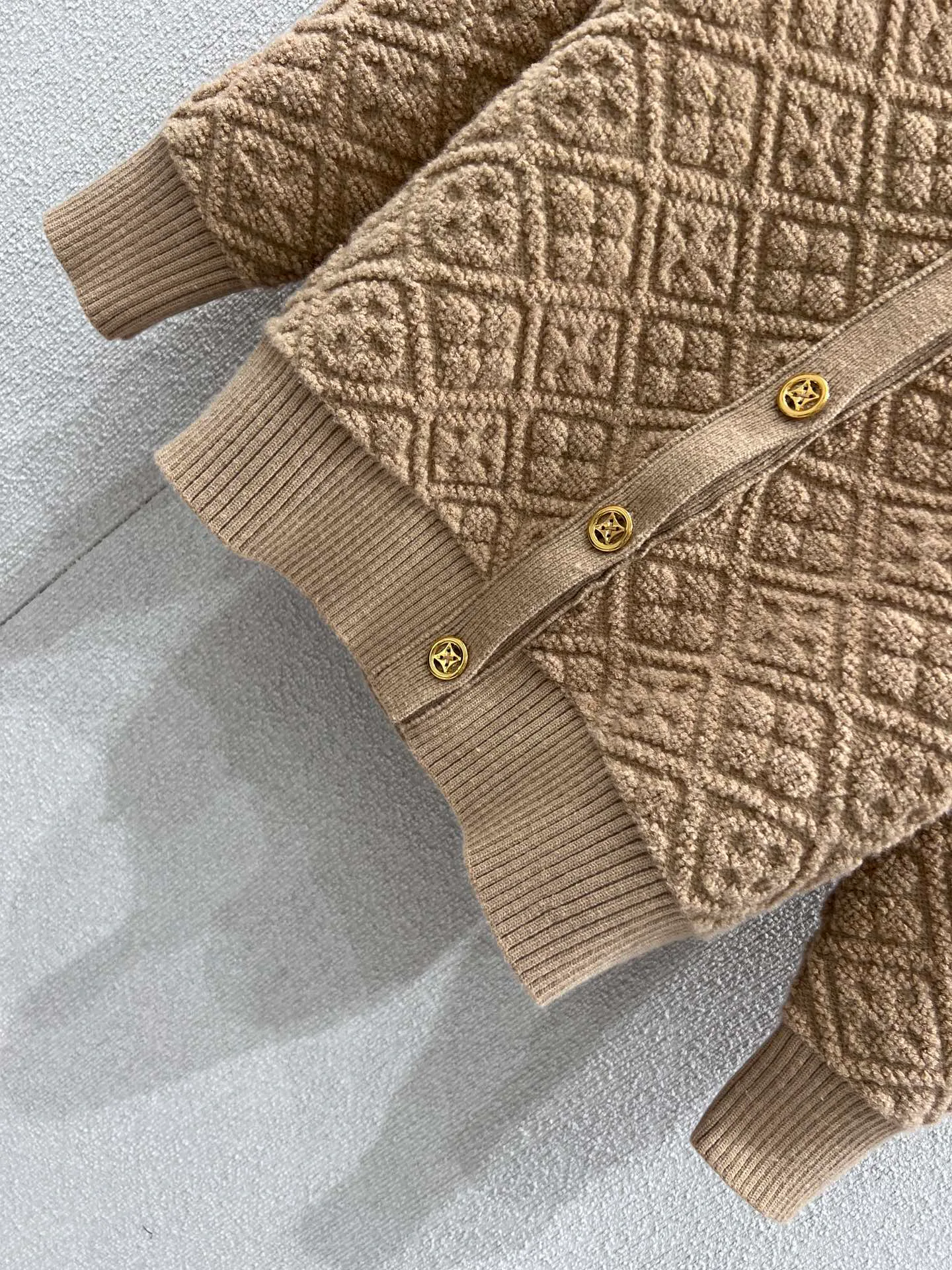 Джемперы И Свитеры Женские Louis Vuitton 1079294