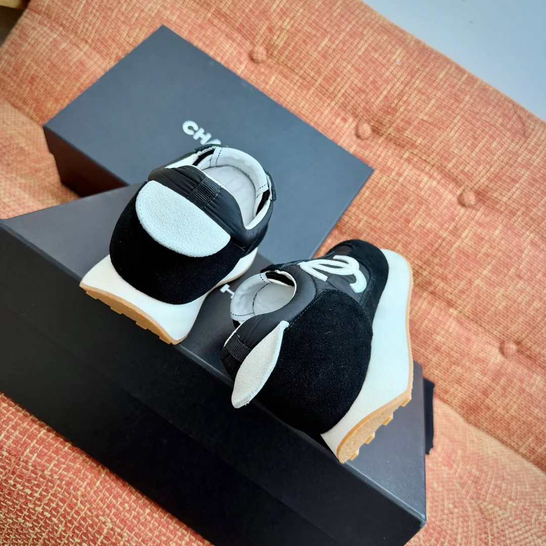 Кроссовки Женские Chanel 10645144