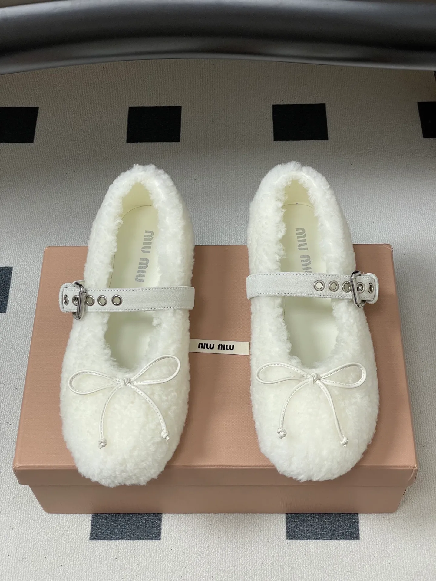 Балетки Женские Miu Miu 18041530
