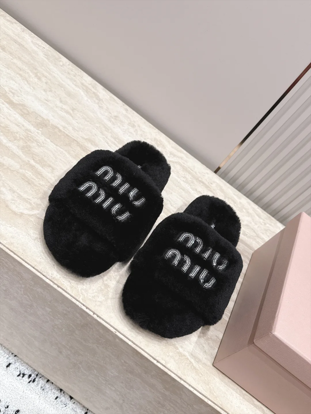 Тапочки Женские Miu Miu 18025325