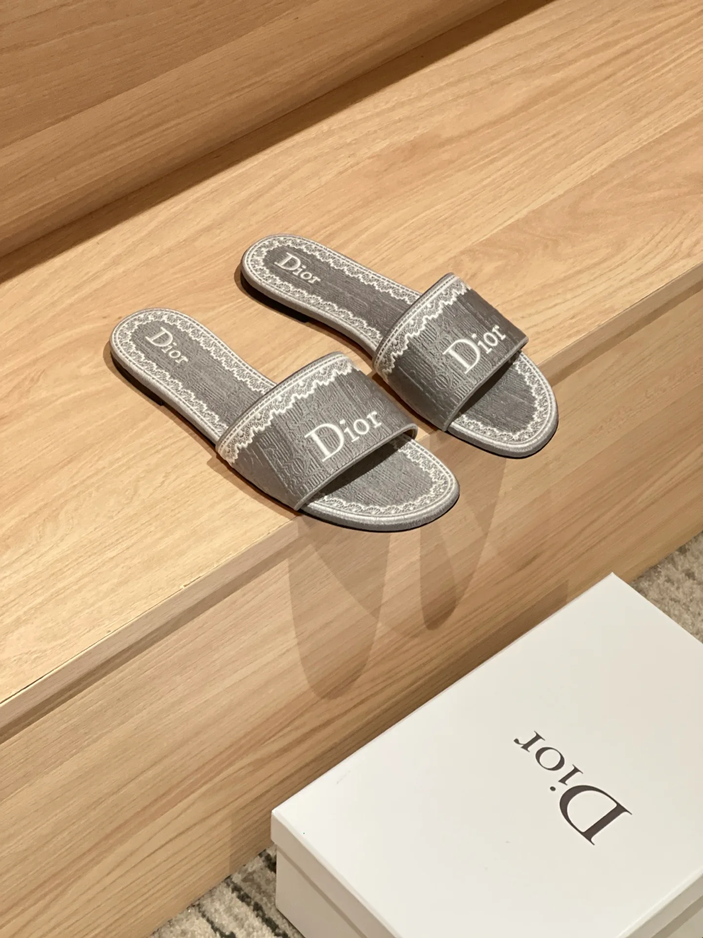 Тапочки Женские Christian Dior 13556778