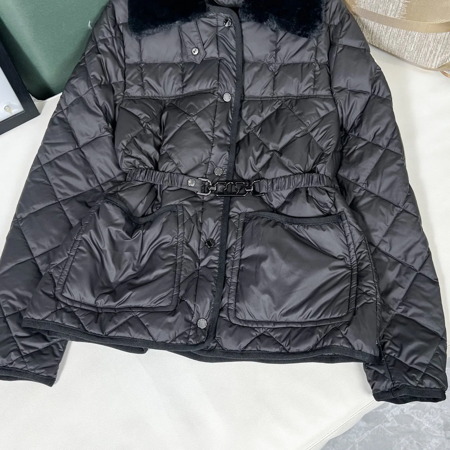 Куртки И Пуховики Женские Moncler 18728940