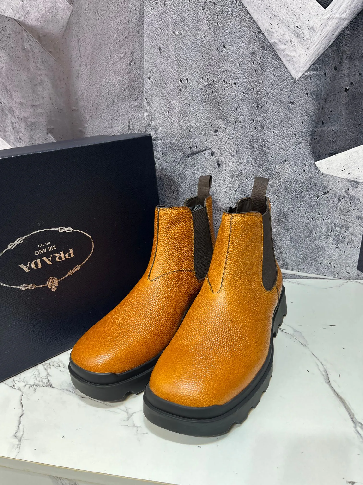 Ботинки Мужские Prada 19570759