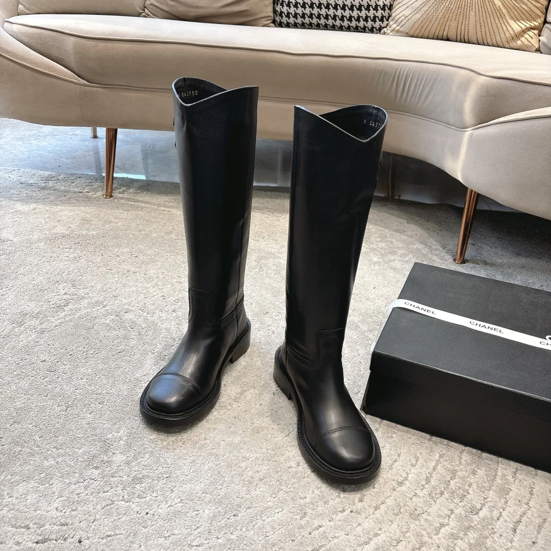 Сапоги Женские Chanel 18154619