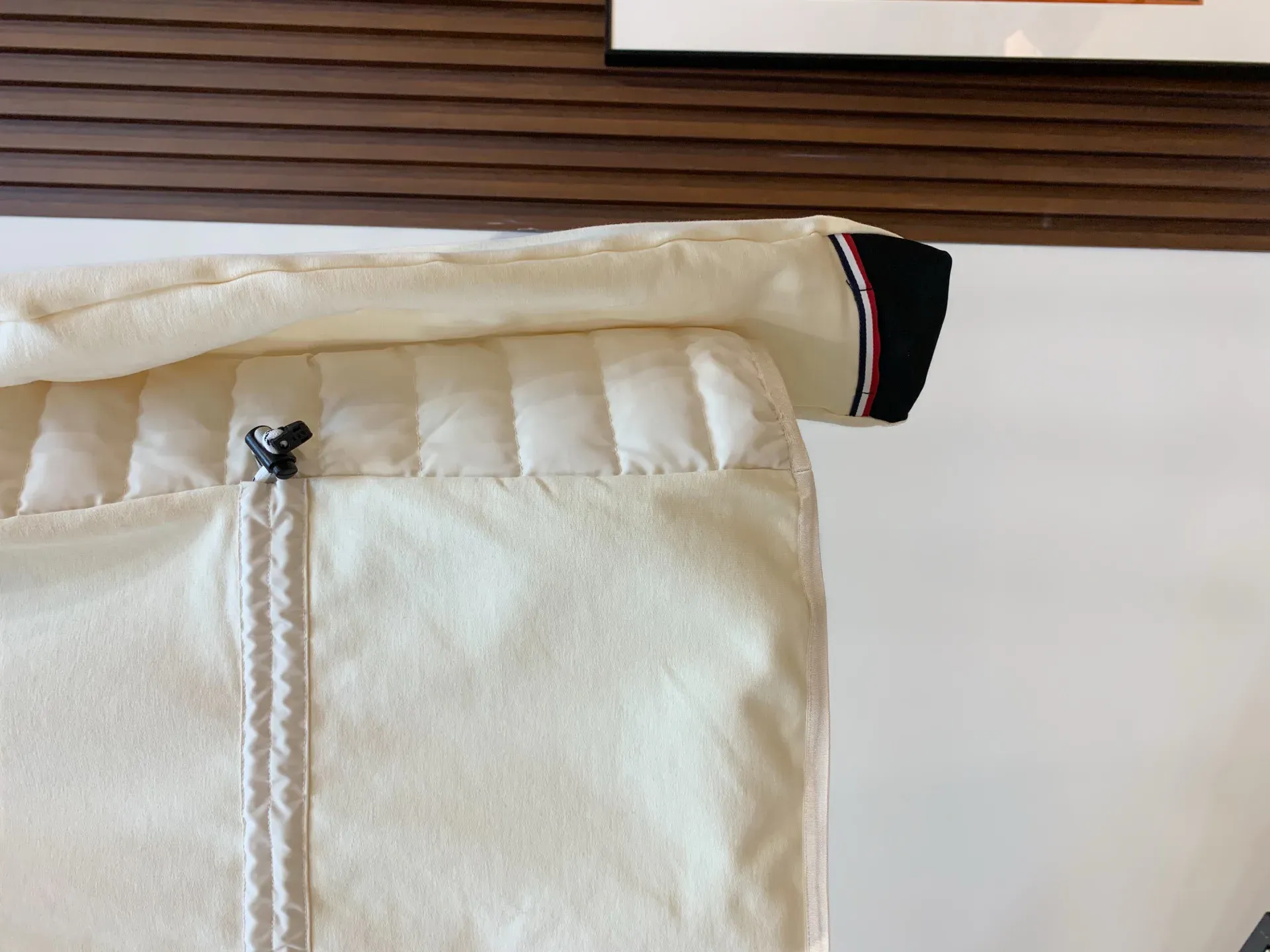 Куртки И Пуховики Женские Moncler 335641