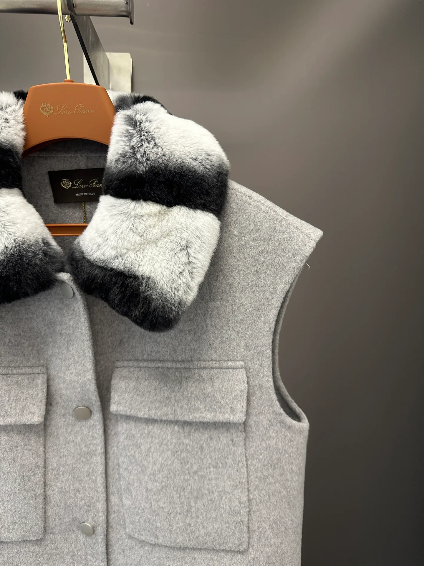 Жилеты Женские Loro Piana 18226700