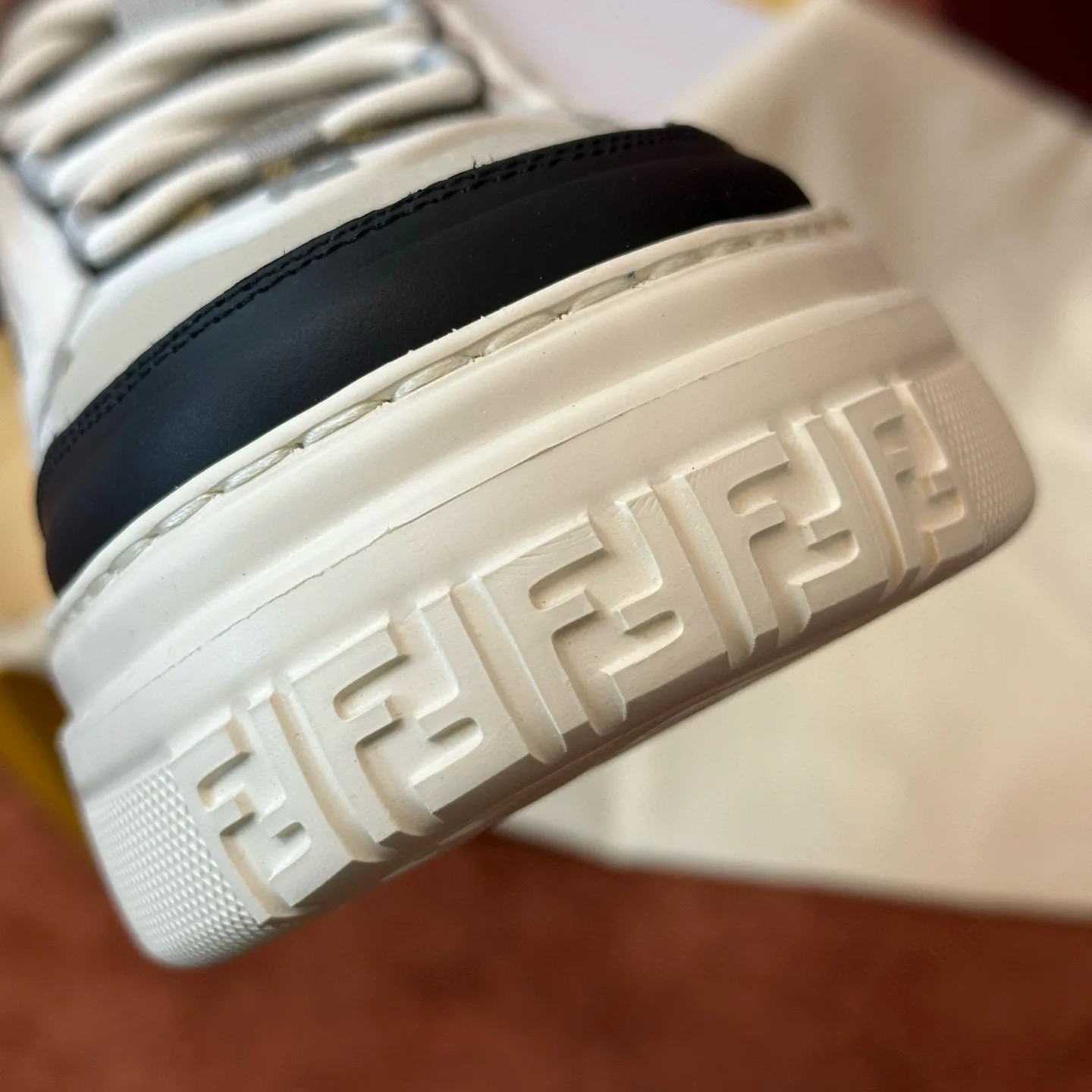 Кроссовки Мужские Fendi 1248702