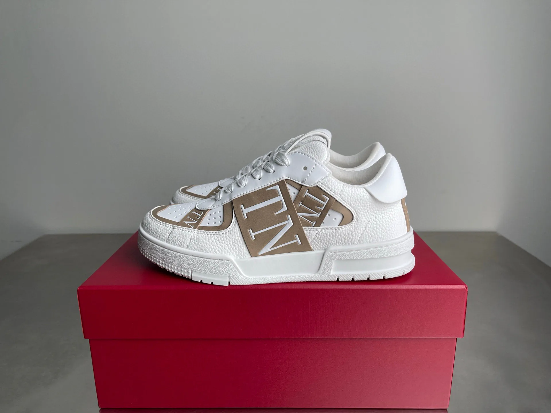 Кроссовки Мужские Valentino 4748990