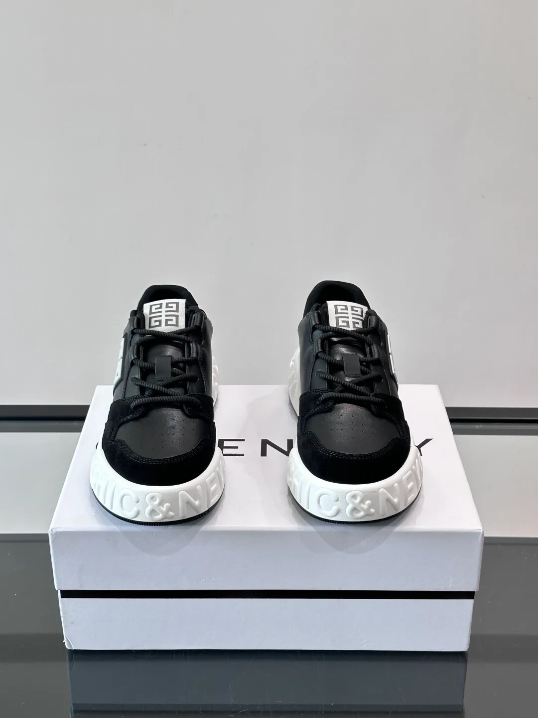 Кроссовки Мужские Givenchy 1889958