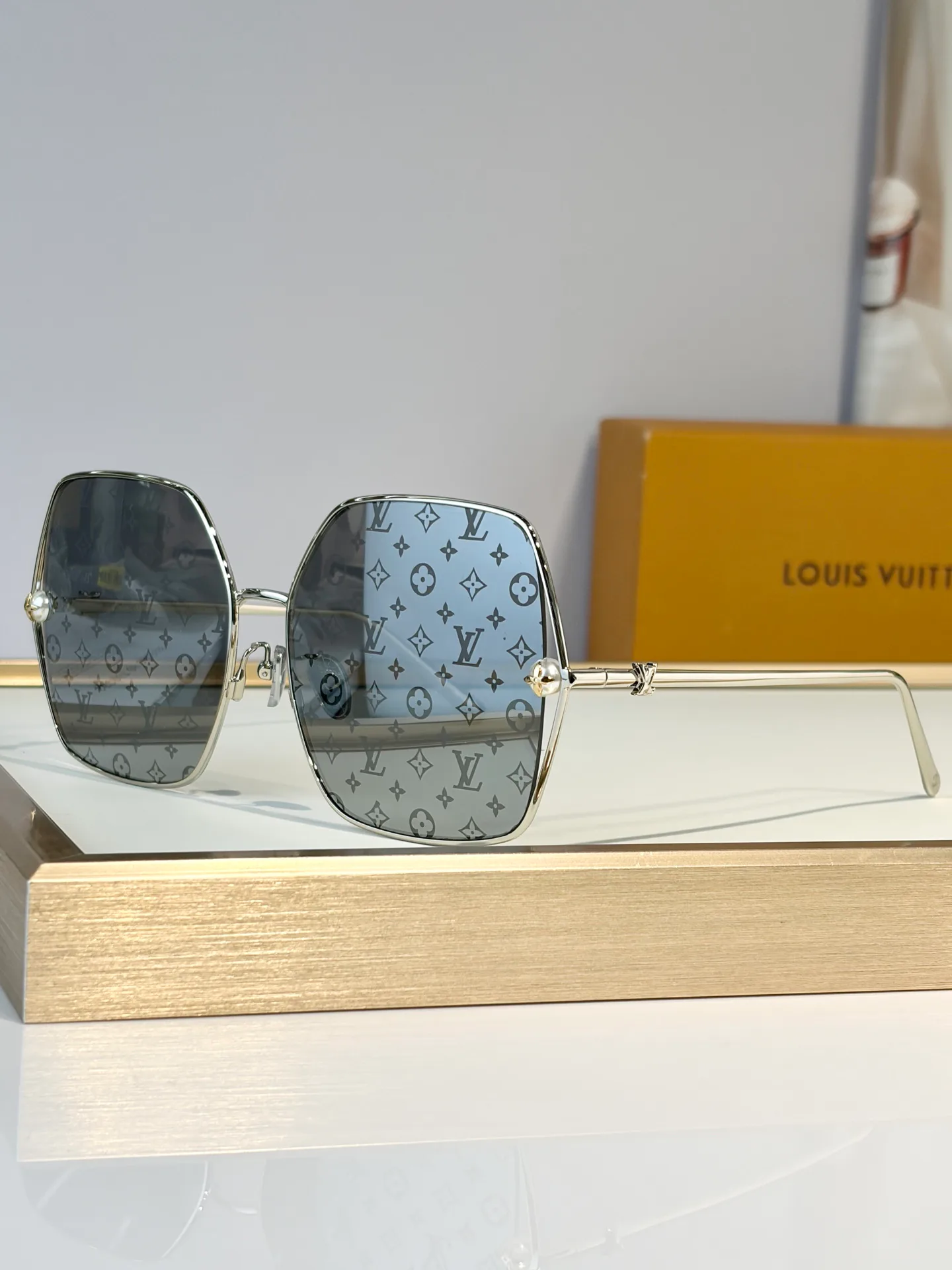 Классические Сумки Женские Louis Vuitton 13321427