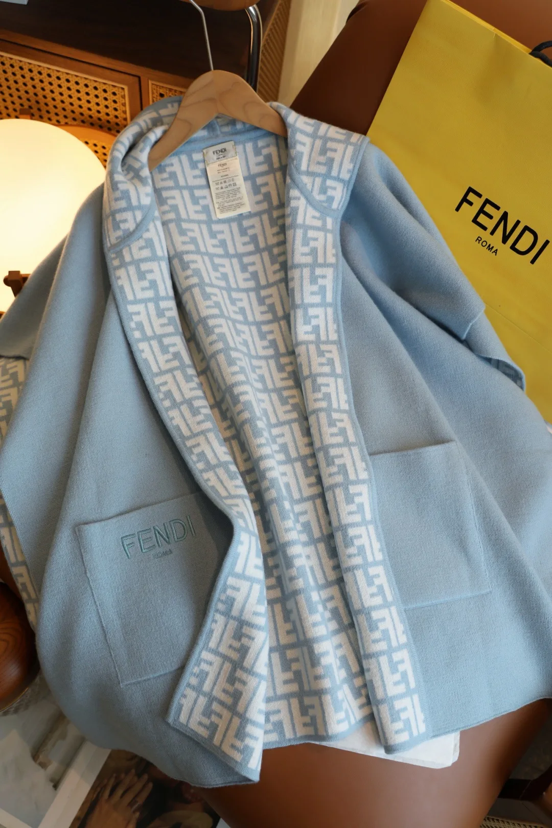 Пальто Женские Fendi 5049060