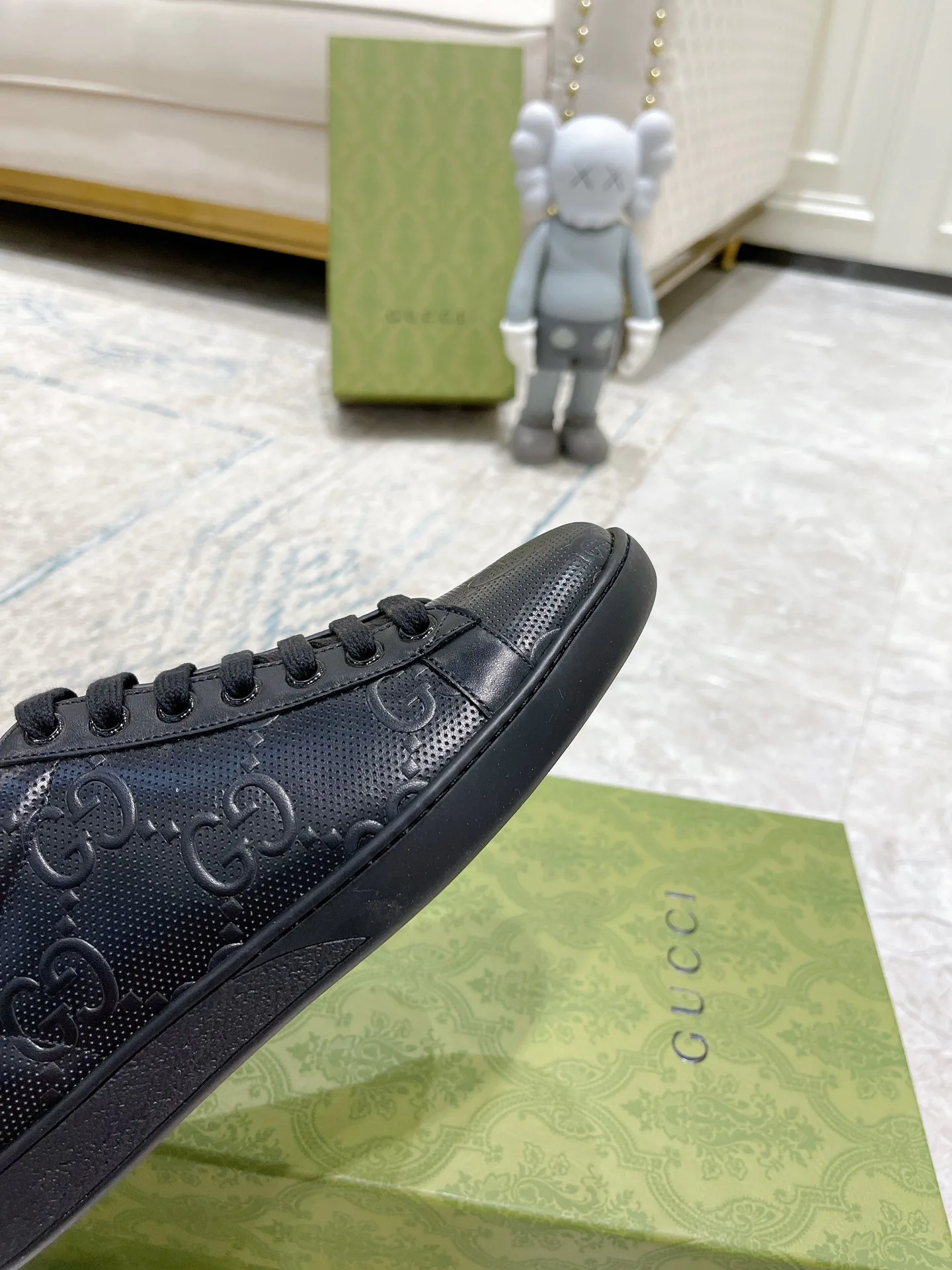 Кроссовки Женские Gucci 17620461