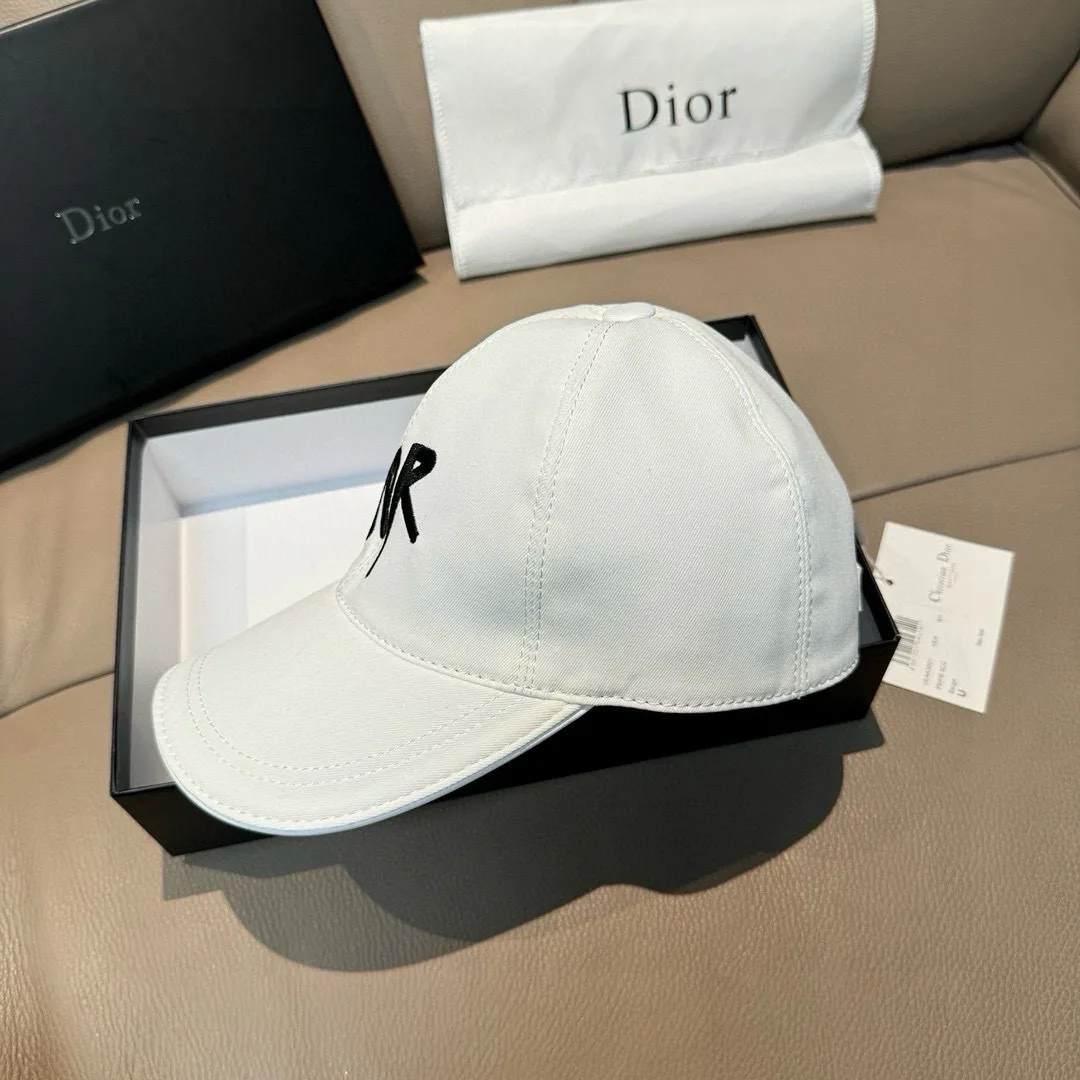 Головные Уборы Christian Dior 11362283