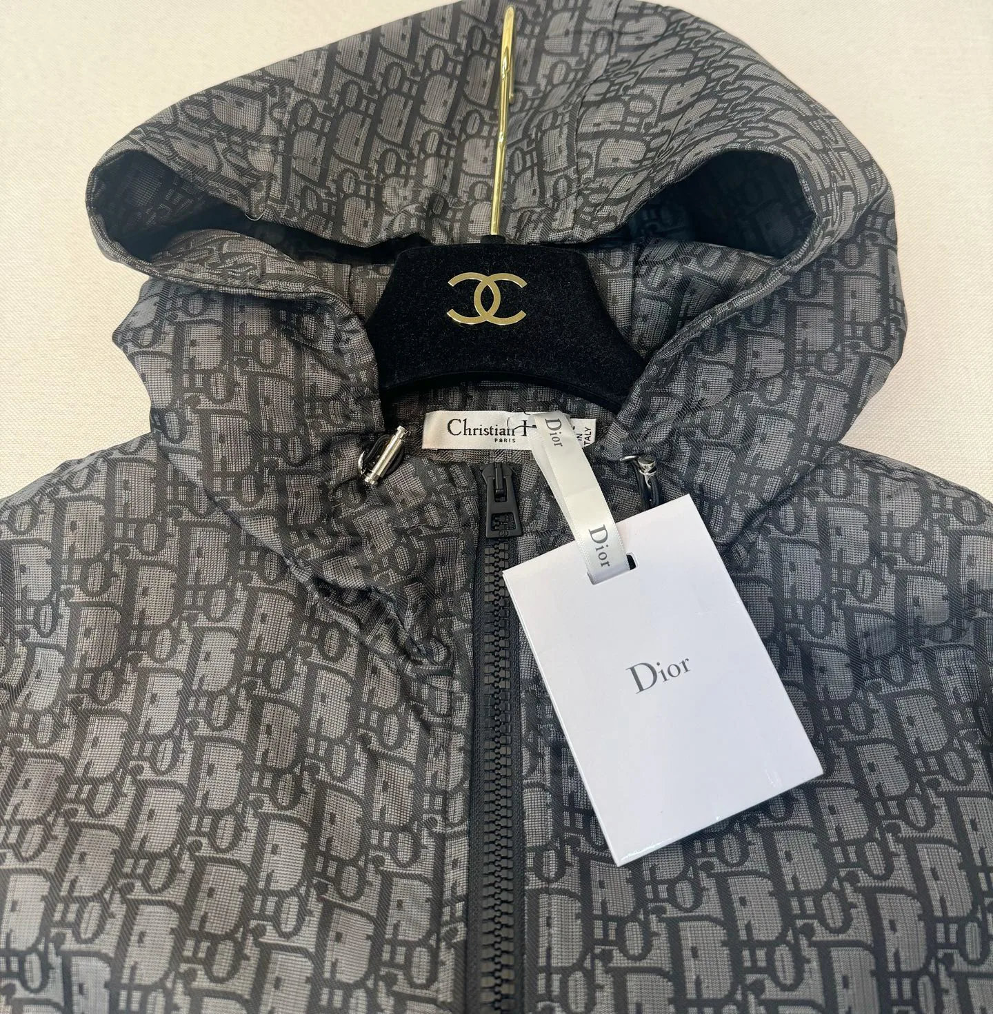 Куртки И Пуховики Женские Christian Dior 12819043