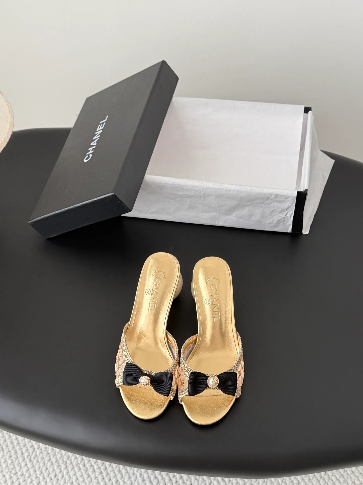 Туфли Женские Chanel 13370836