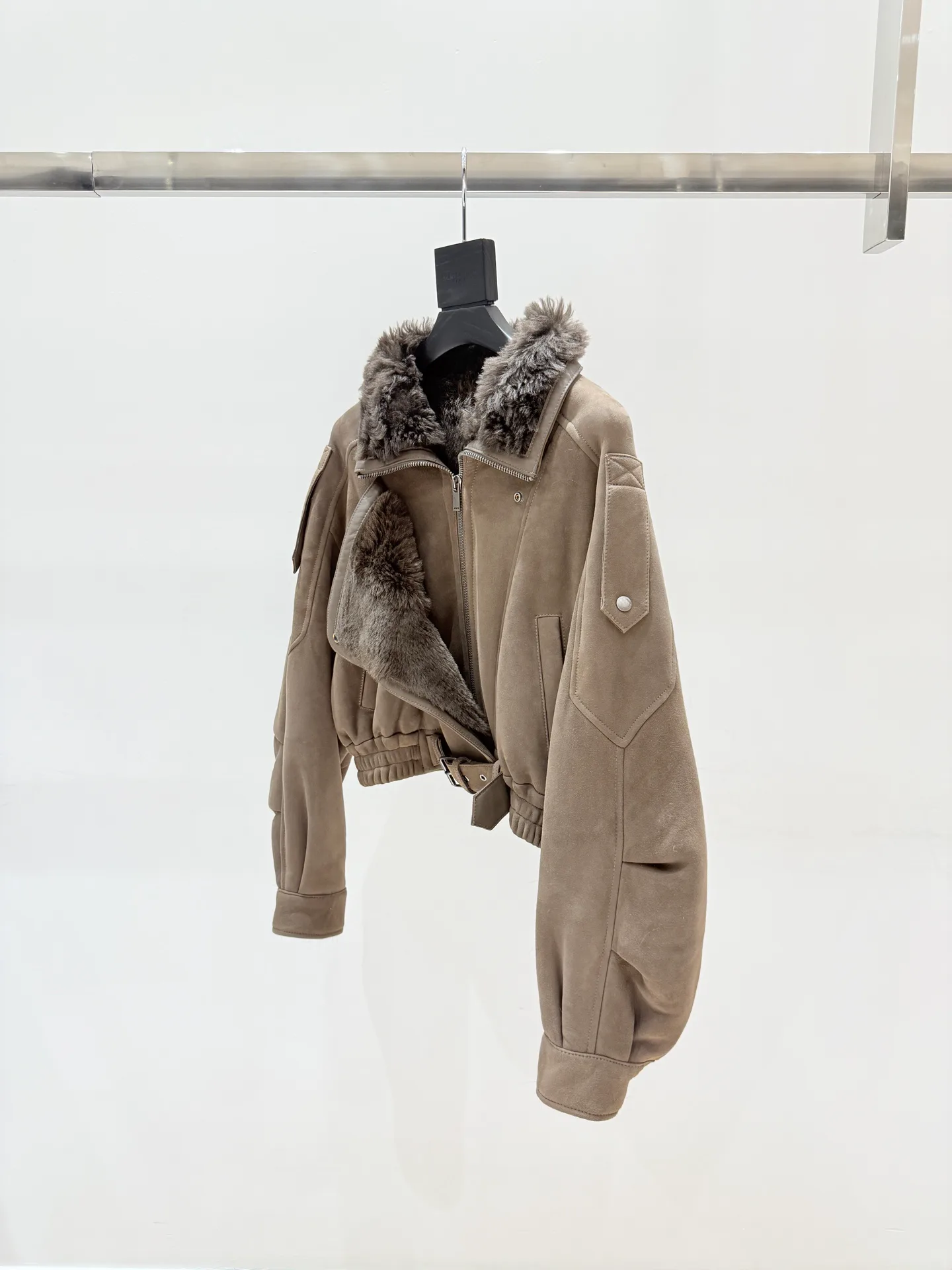 Кожаные Куртки И Дублёнки Женские Saint Laurent 18446619