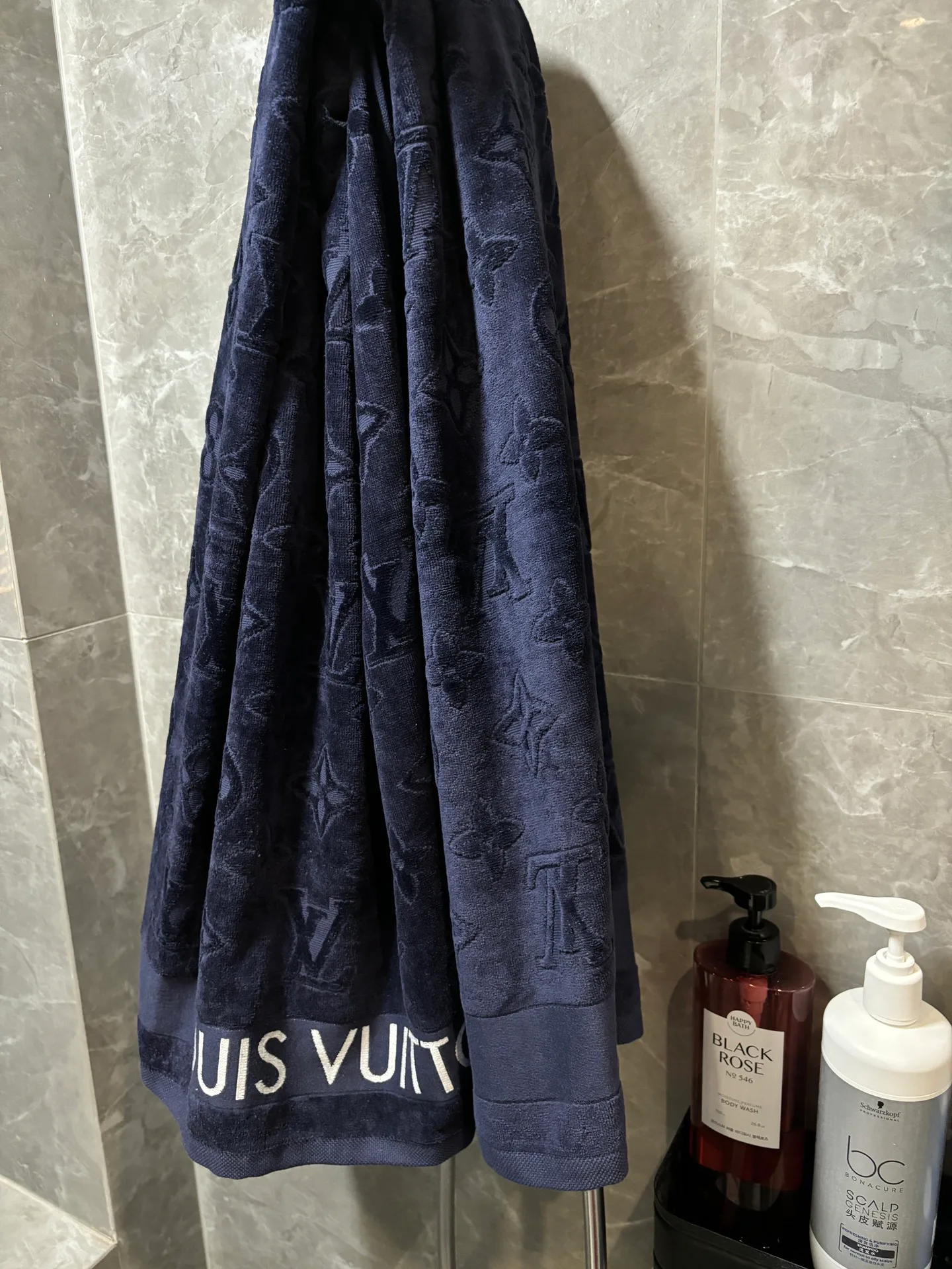 Текстиль Louis Vuitton 281266