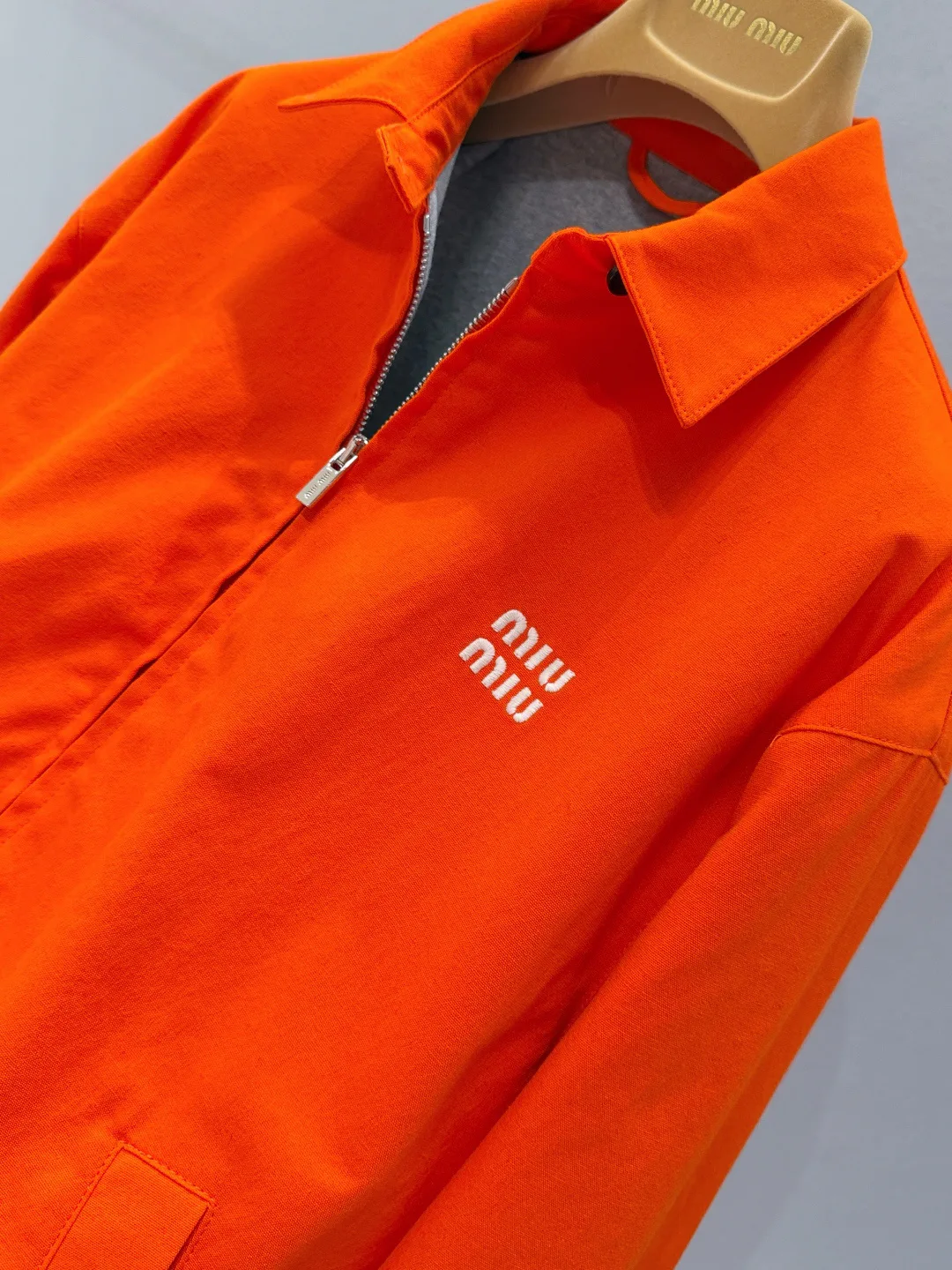 Куртки И Пуховики Женские Miu Miu 9299901