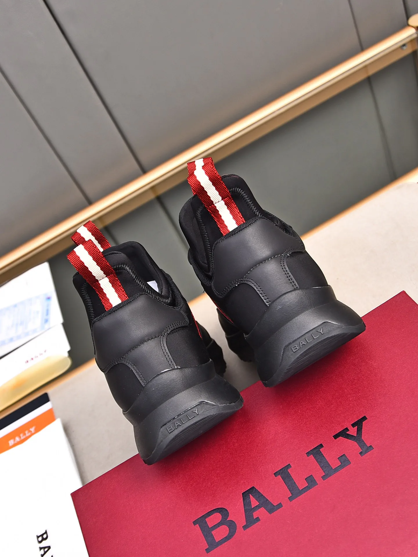 Кроссовки Мужские Bally 17947245
