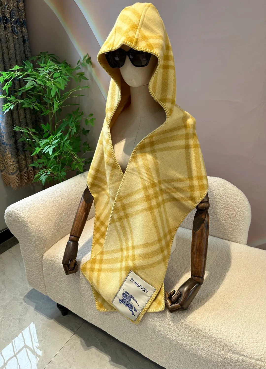 Шарфы Burberry 7065095