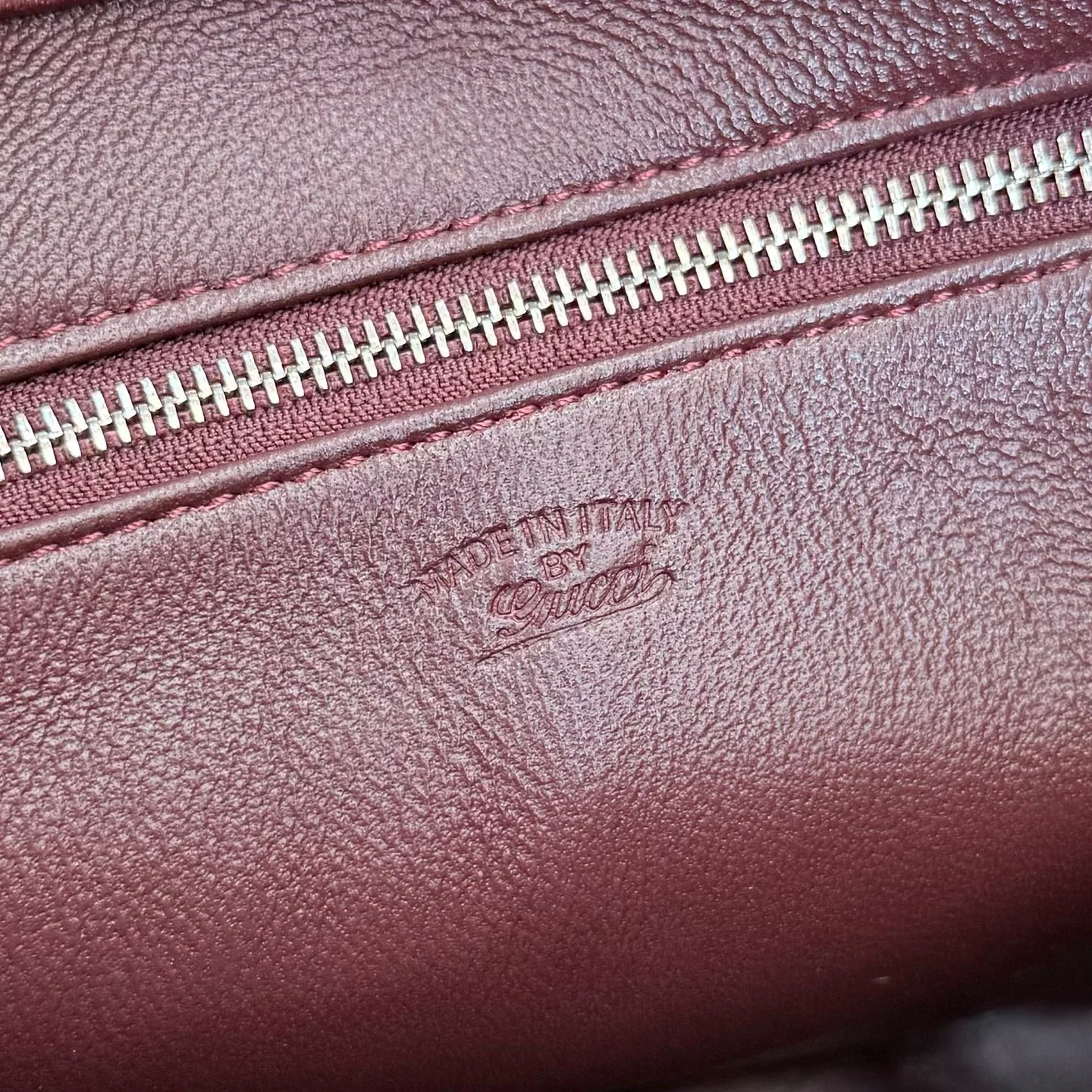 Классические Сумки Женские Gucci 17366995