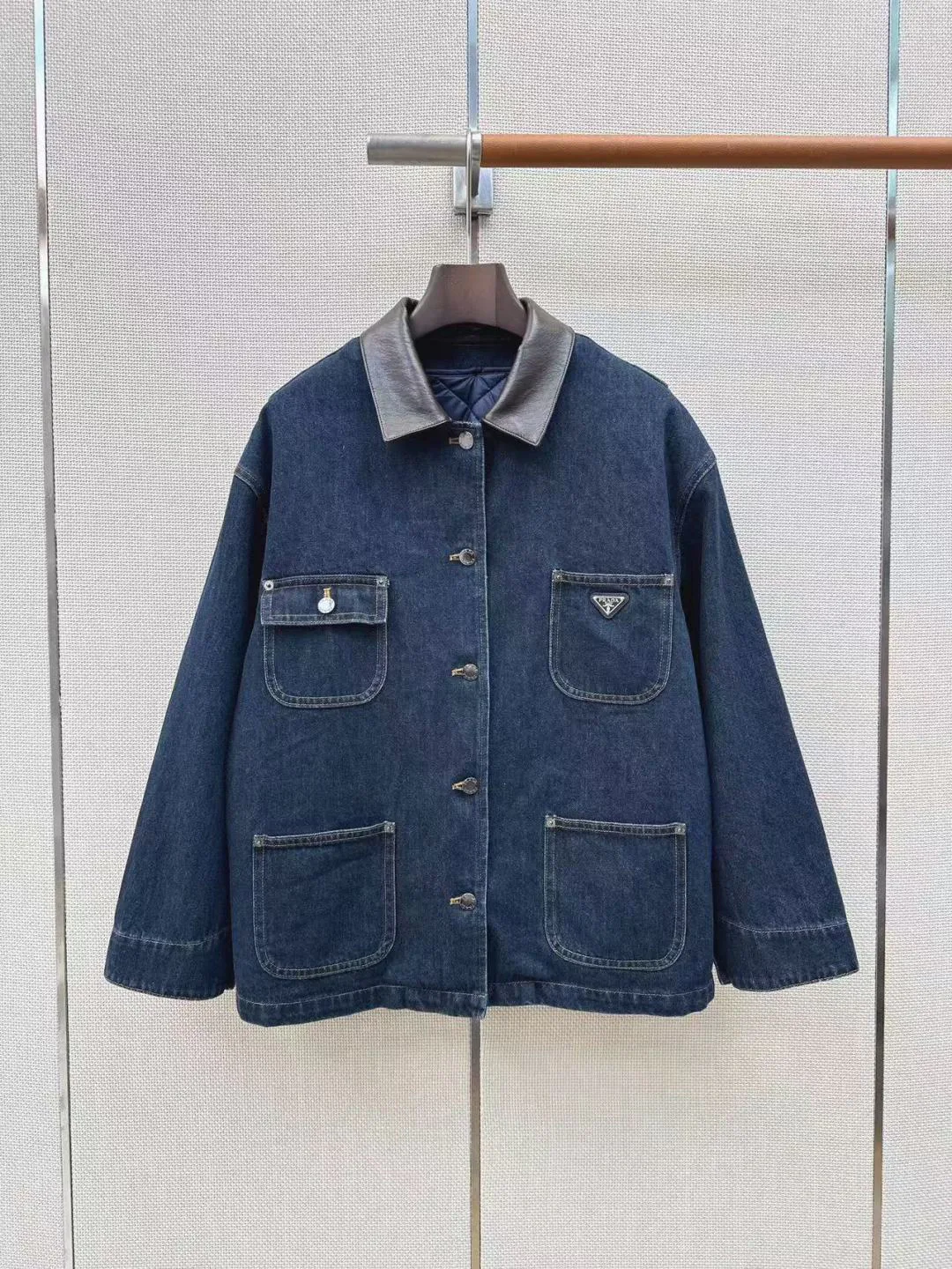 Куртки И Пуховики Женские Prada 19294002