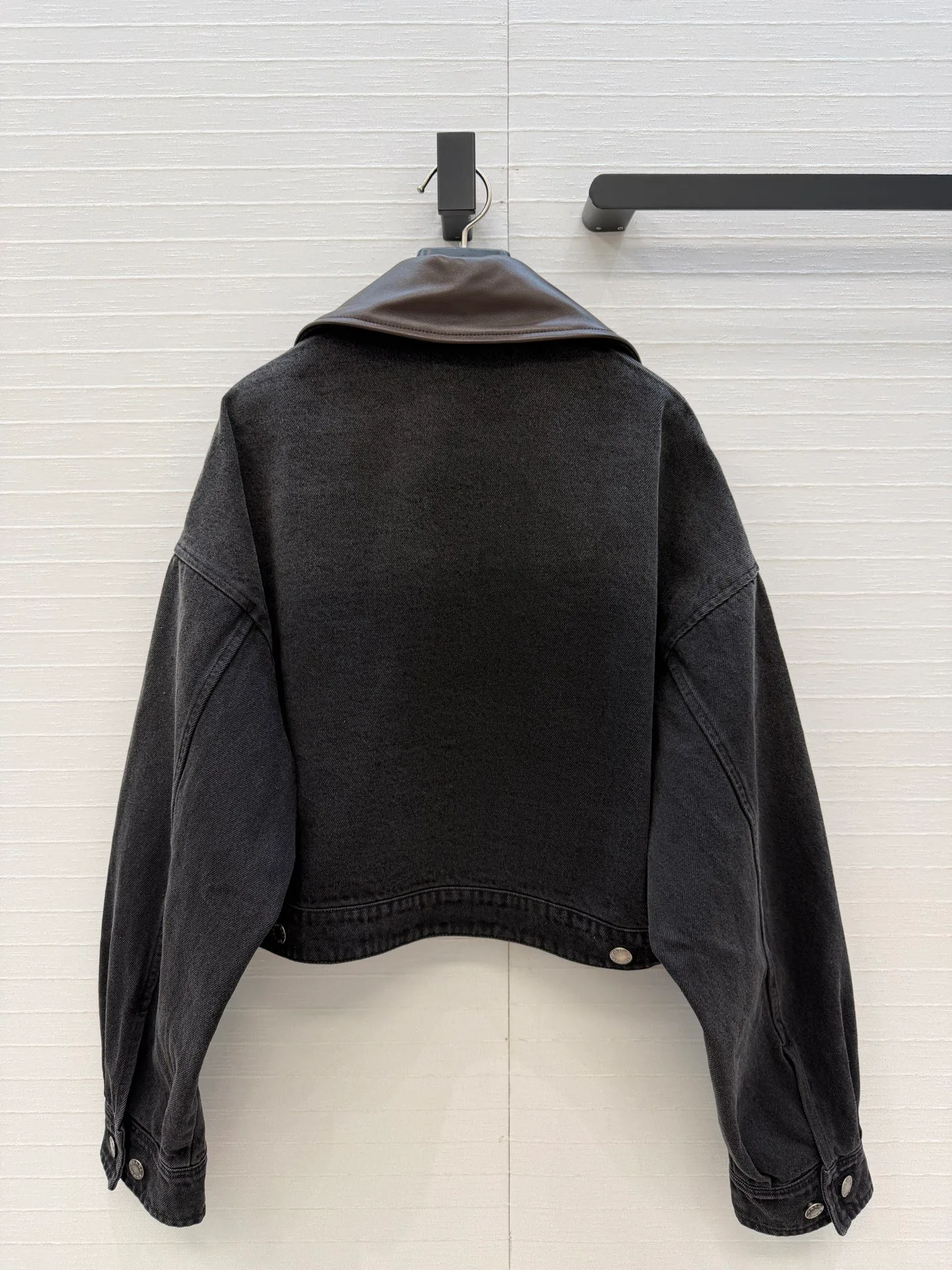 Куртки И Пуховики Женские Prada 18023388