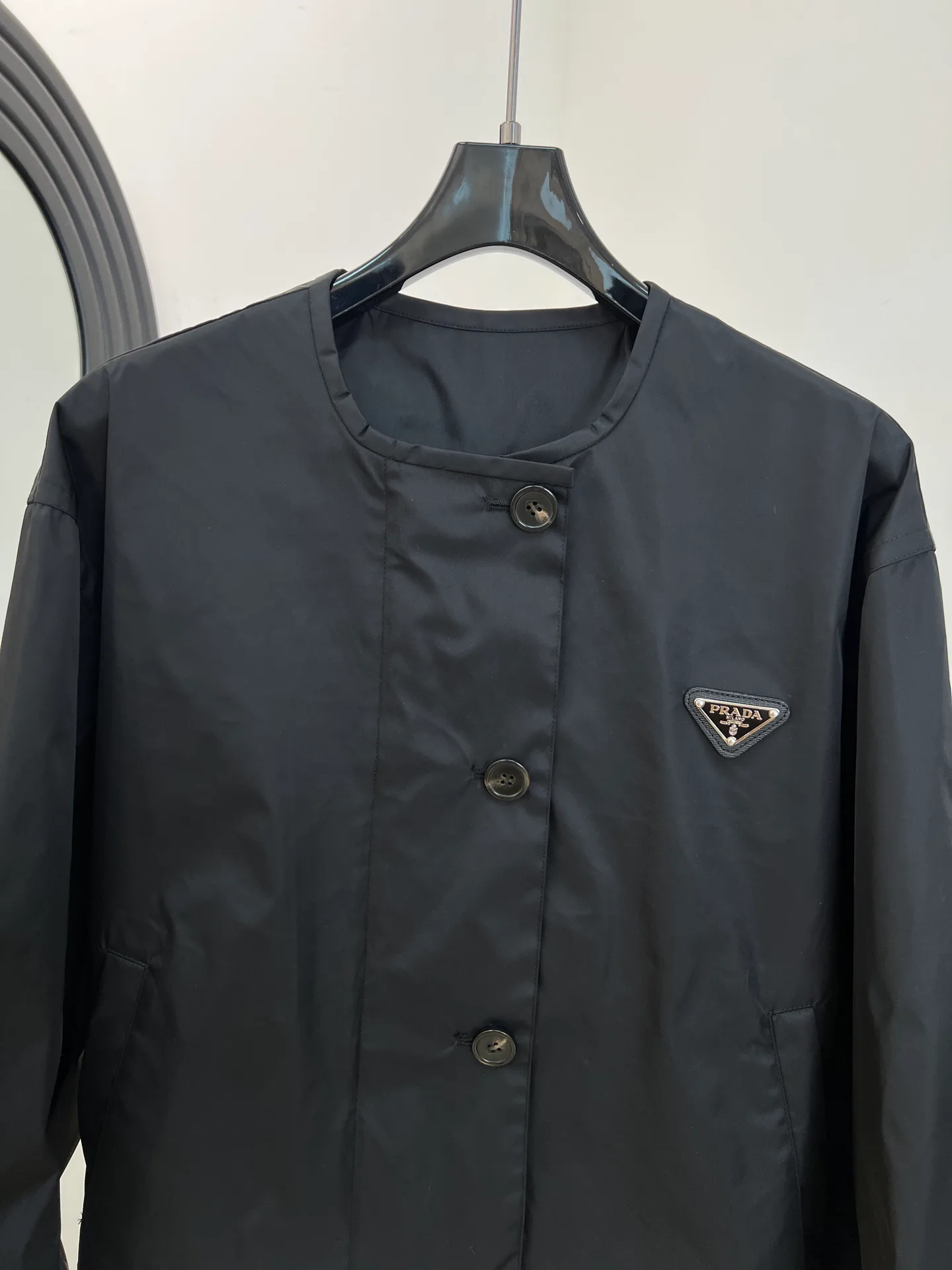 Куртки И Пуховики Женские Prada 18149668
