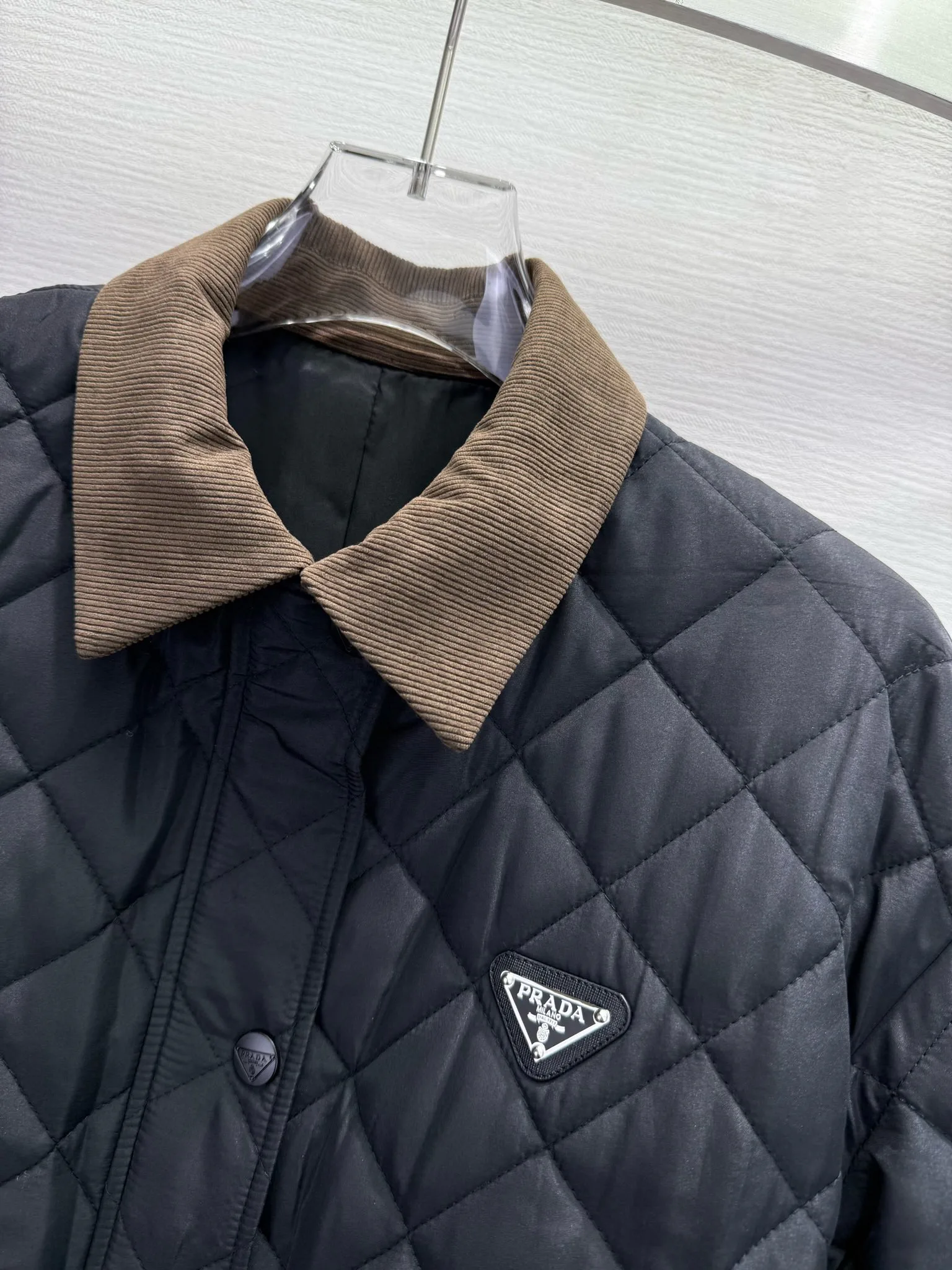 Куртки Женские Prada 229547