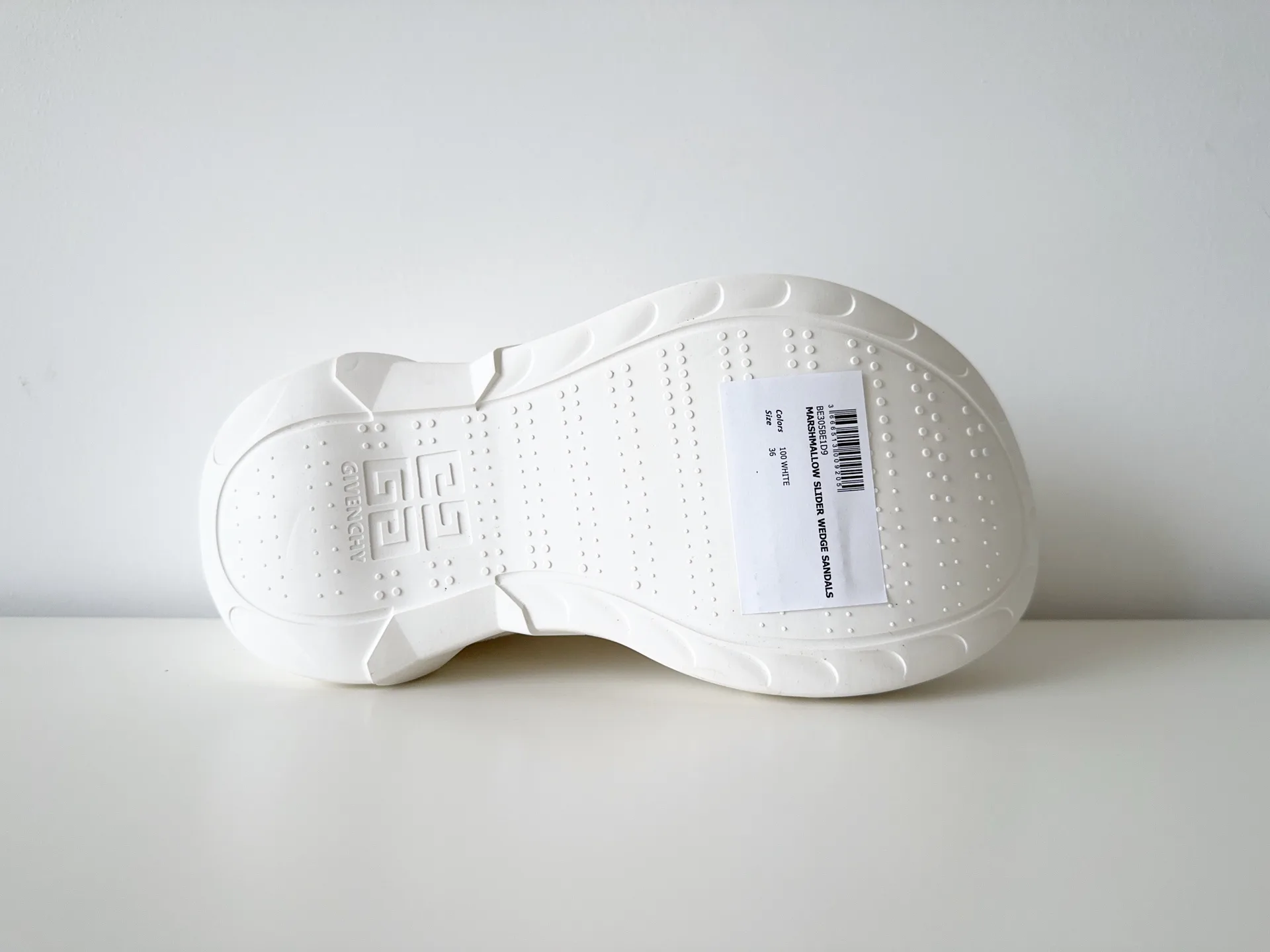 Шлепанцы Женские Givenchy 907491