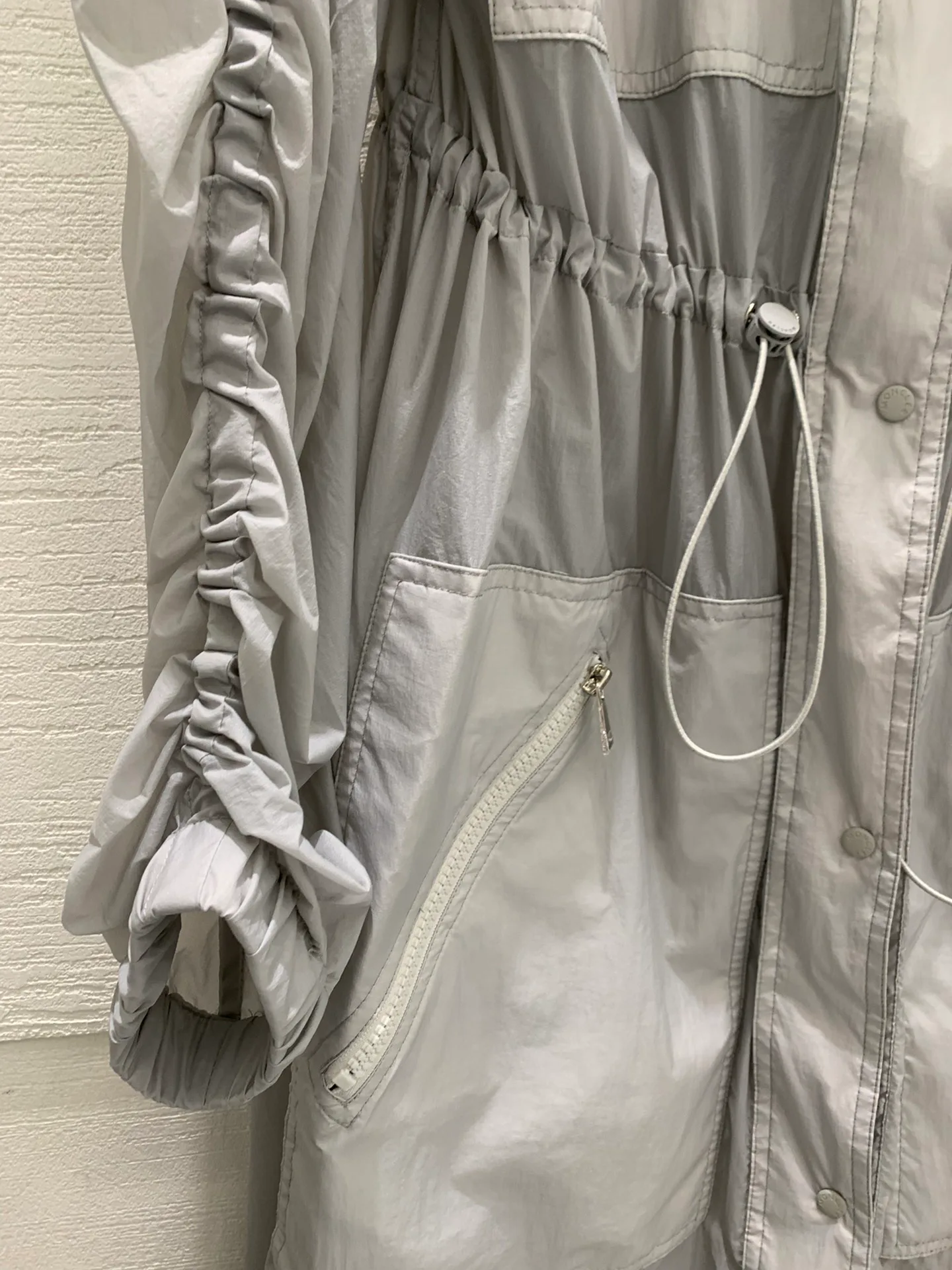 Куртки И Пуховики Женские Moncler 11520203