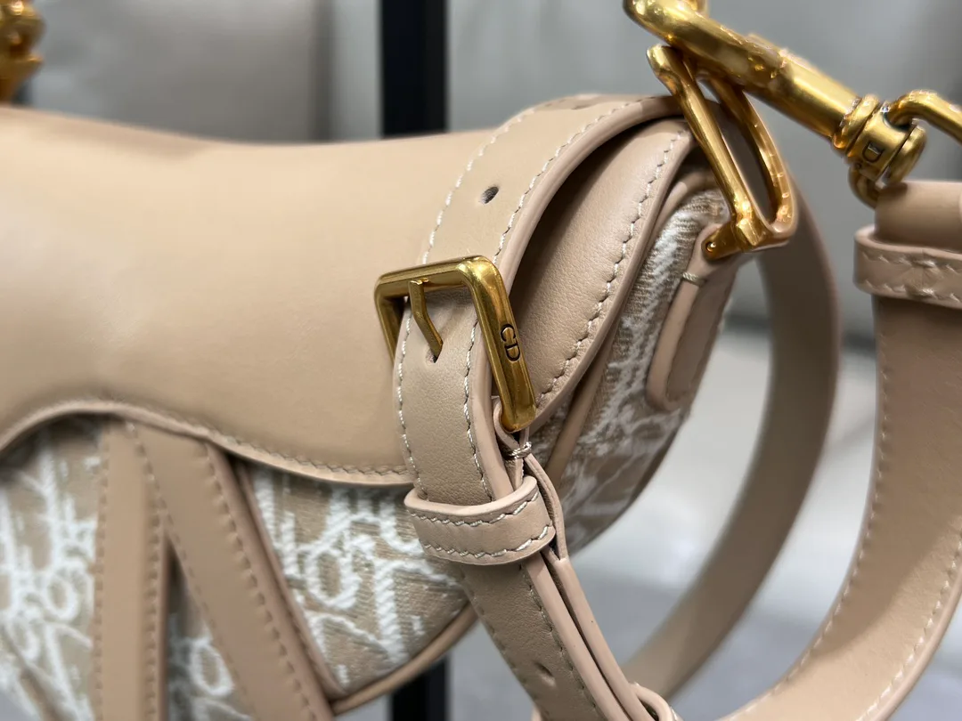 Сумки На Ремне Женские Christian Dior 293115