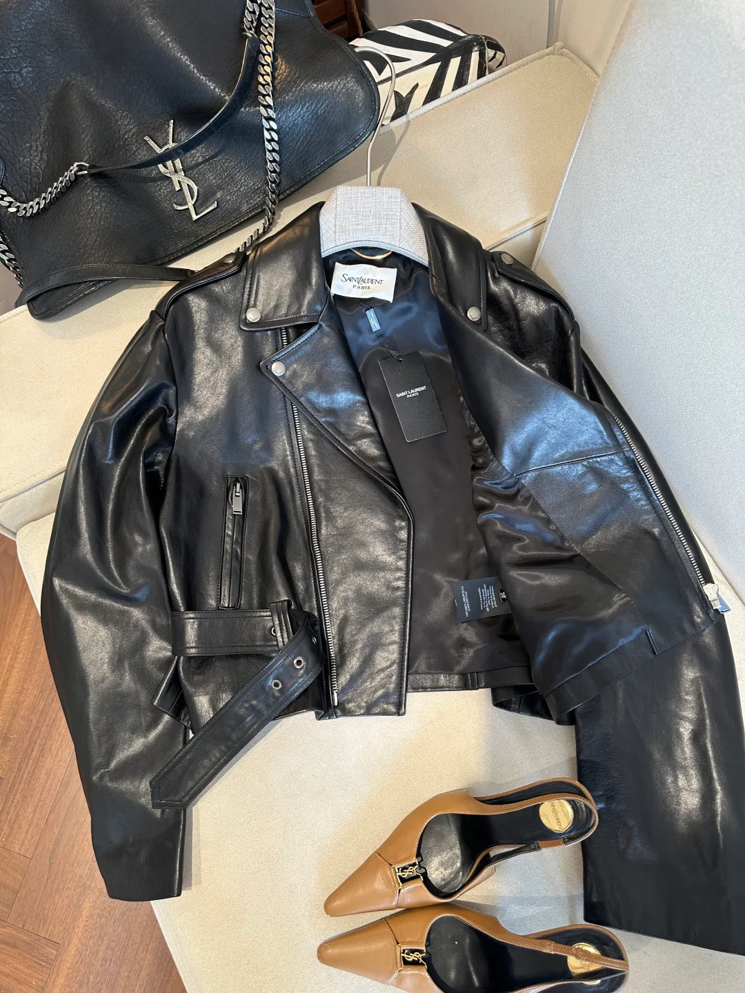 Кожаные Куртки И Дублёнки Женские Saint Laurent 18563050