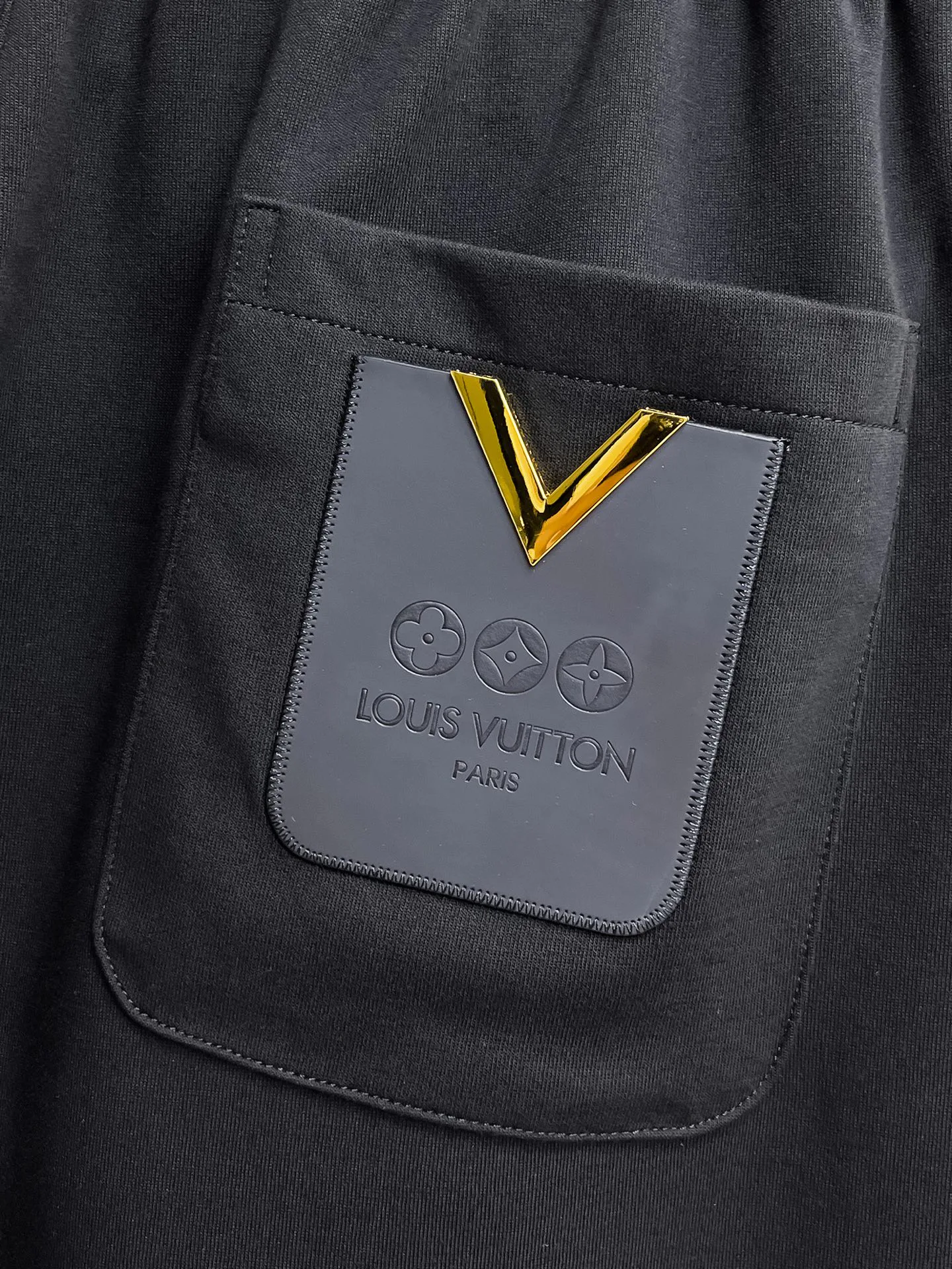 Шорты Мужские Louis Vuitton 13417622