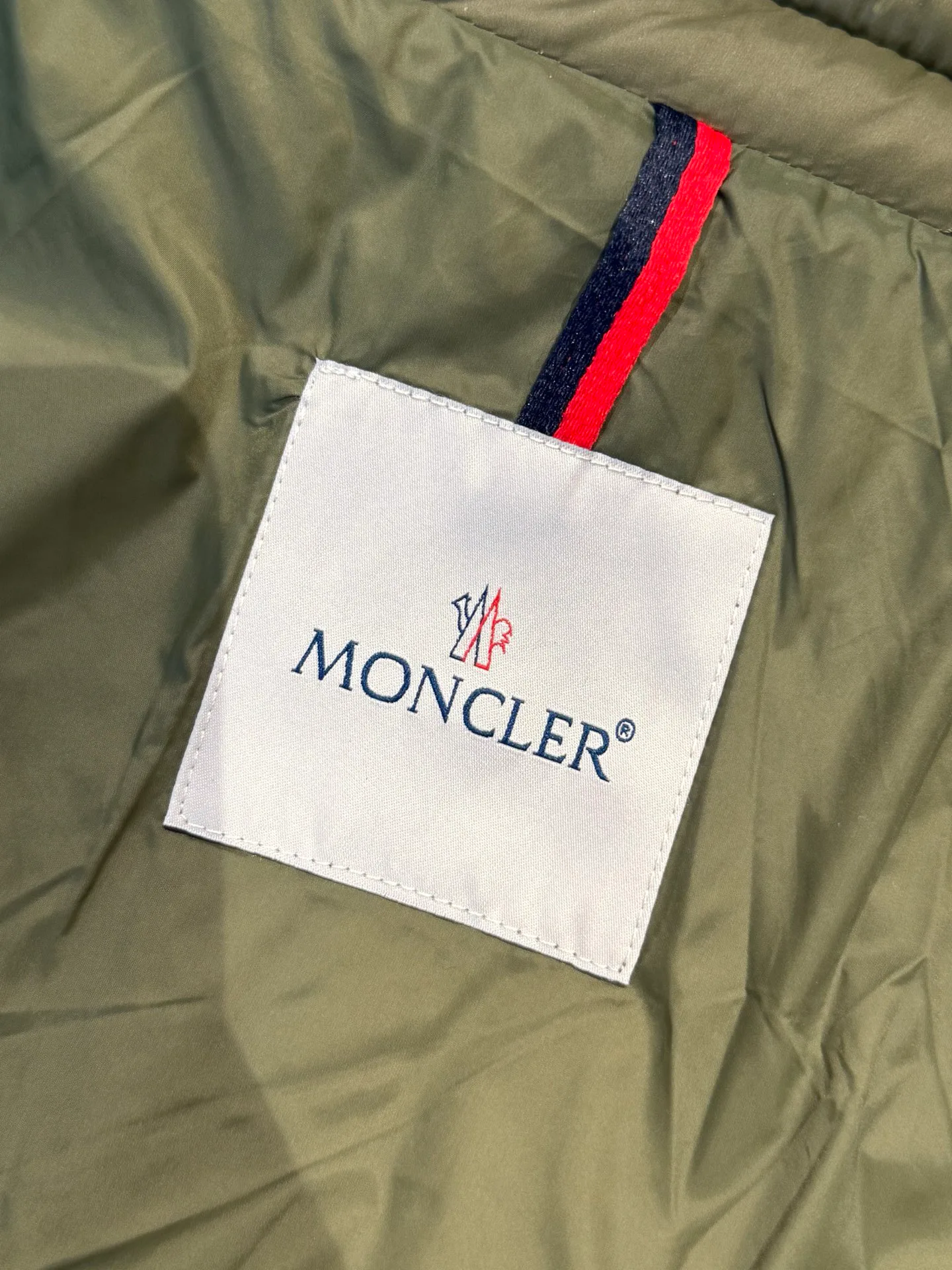 Куртки И Пуховики Мужские Moncler 608657