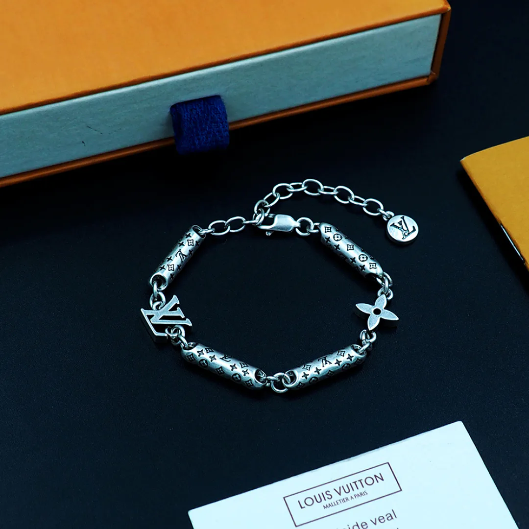 Бижутерия Louis Vuitton 11698056