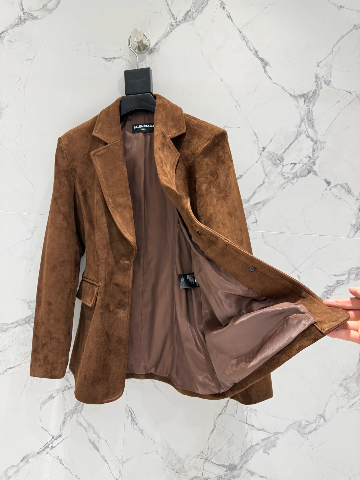 Кожаные Куртки И Дублёнки Женские Balenciaga 4485455