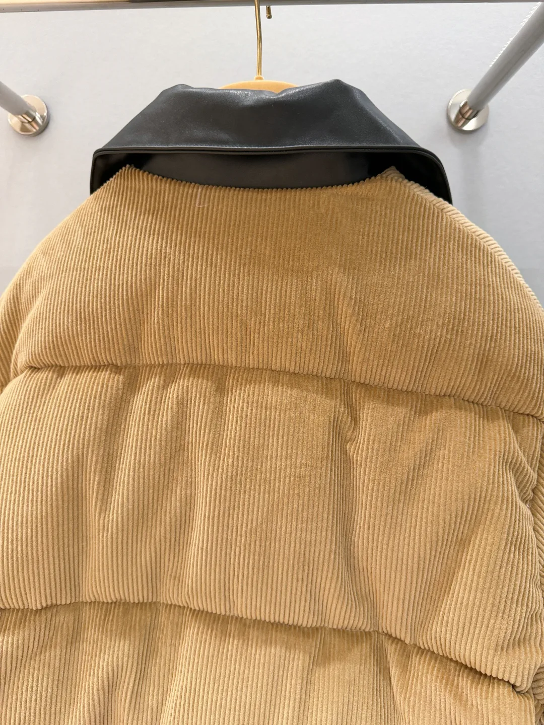 Куртки Женские Miu Miu 191105