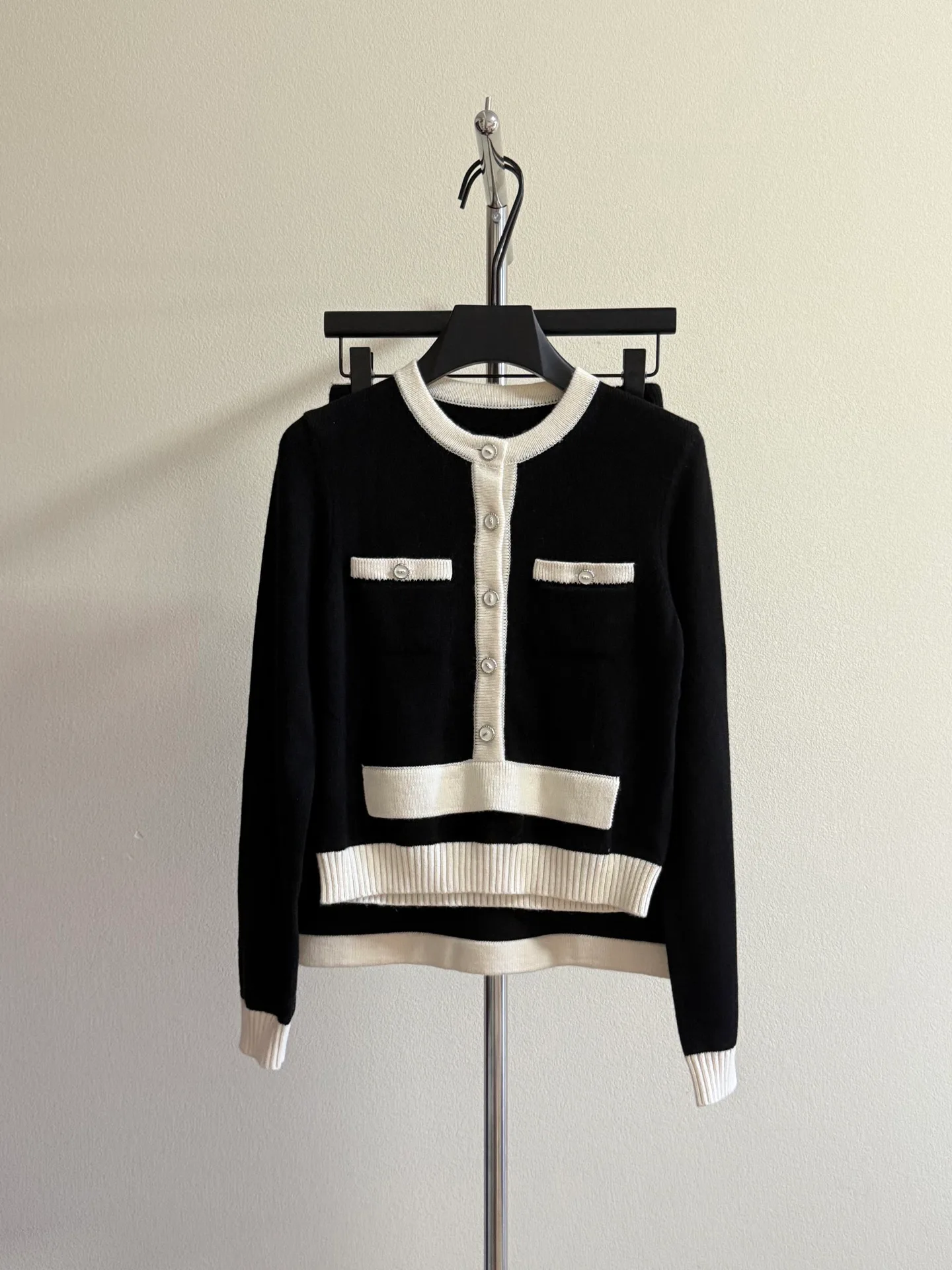 Джемперы И Свитеры Женские Chanel 120776